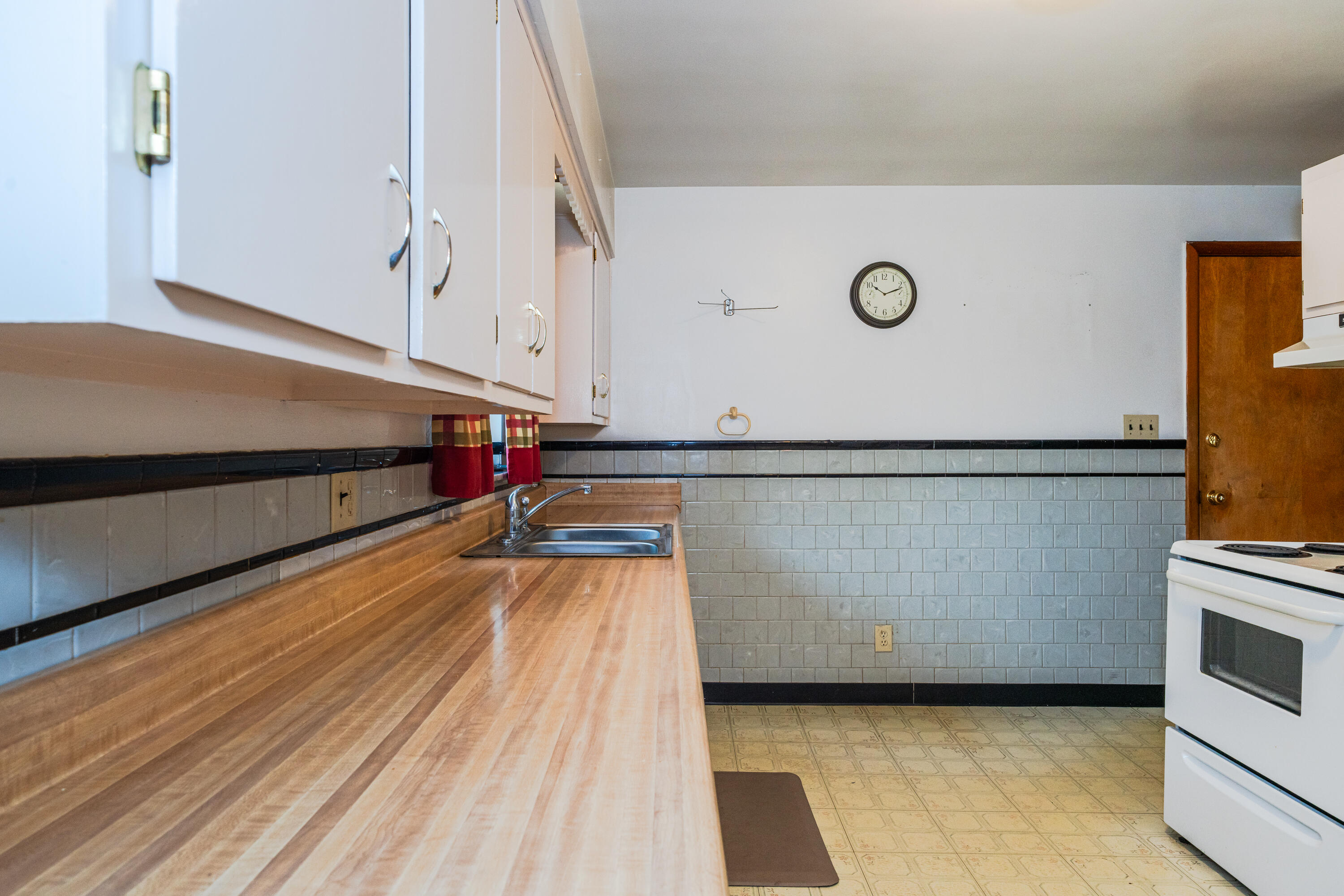 718 Bonnycastle Avenue, Englewood, Ohio 45322