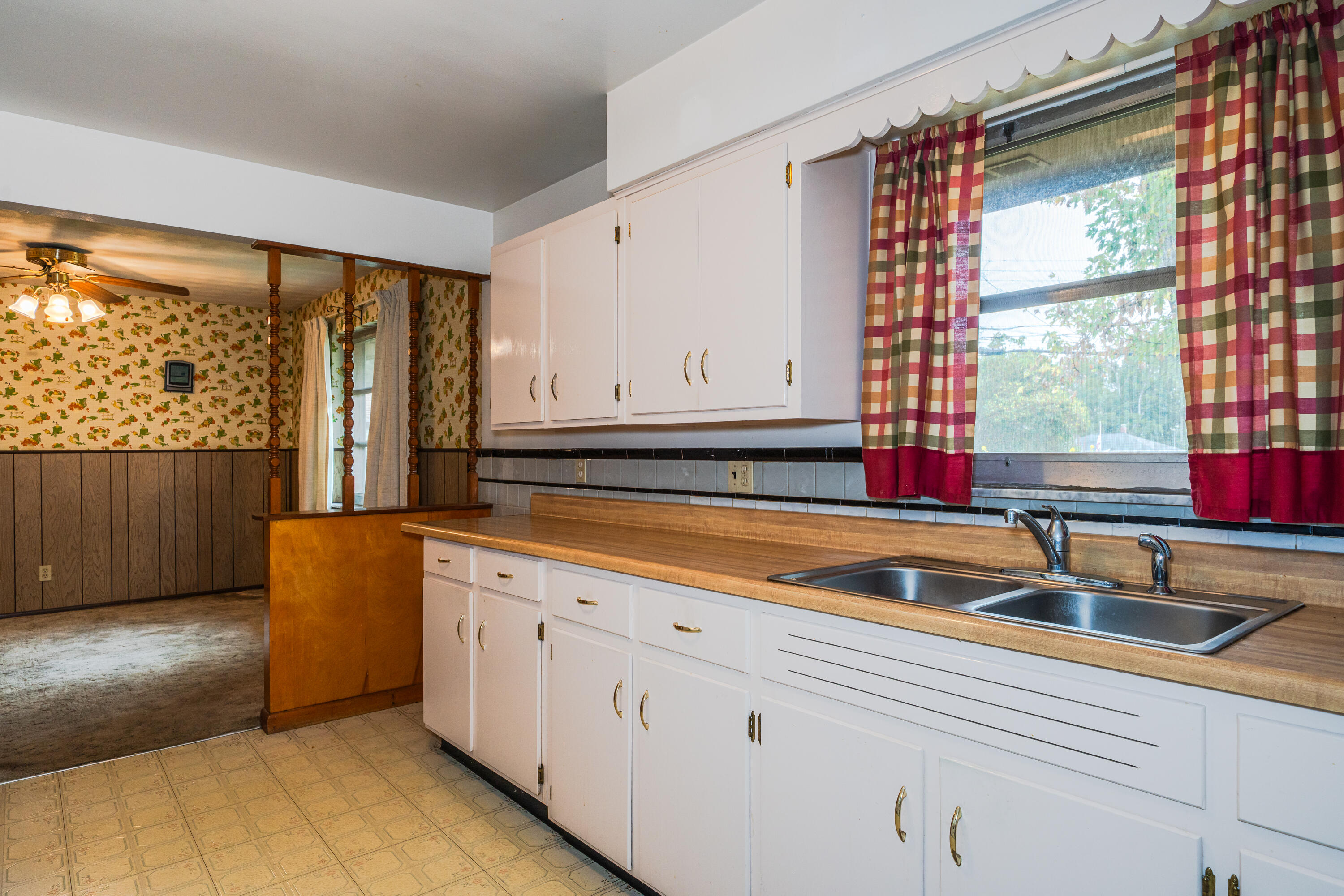 718 Bonnycastle Avenue, Englewood, Ohio 45322