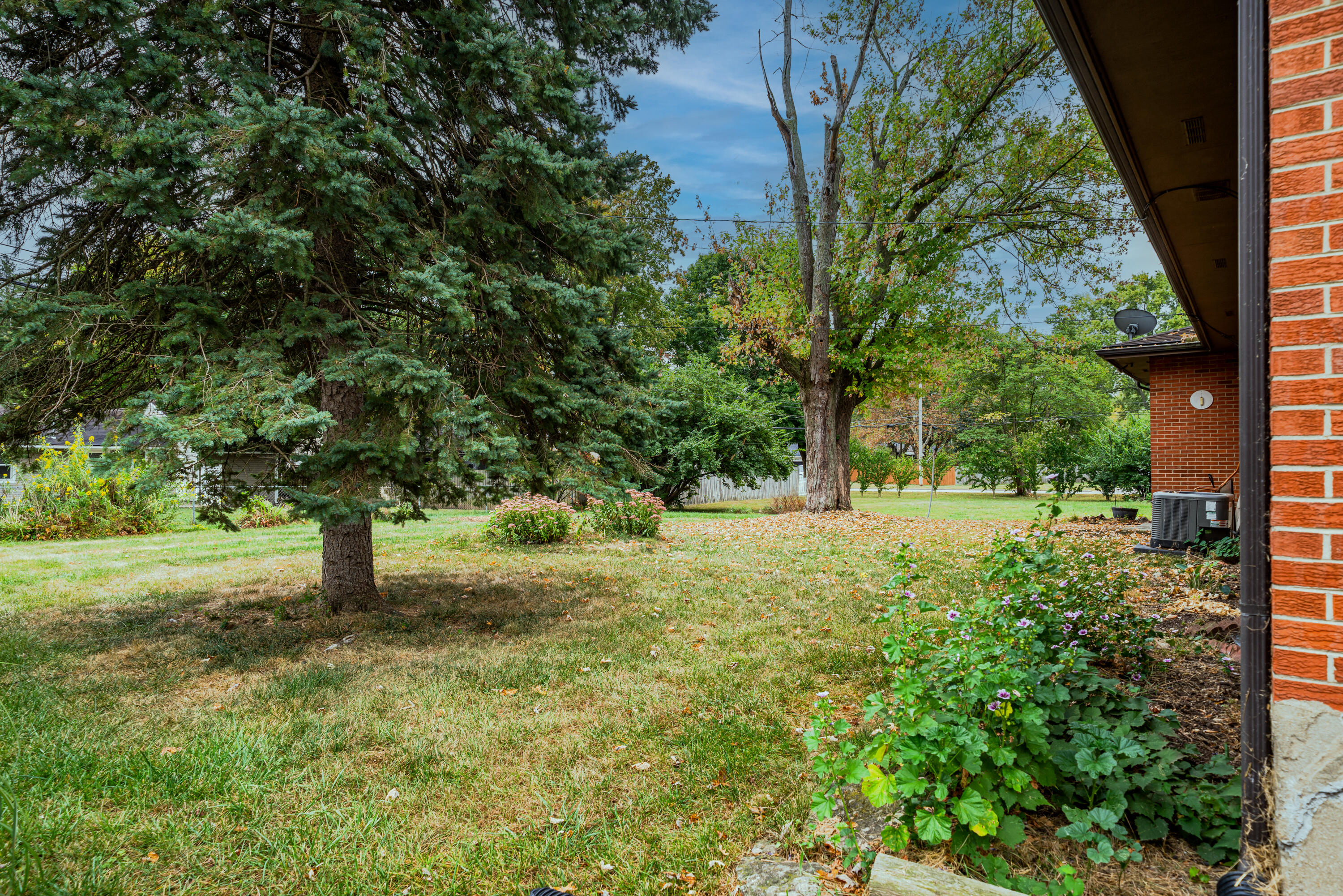 718 Bonnycastle Avenue, Englewood, Ohio 45322