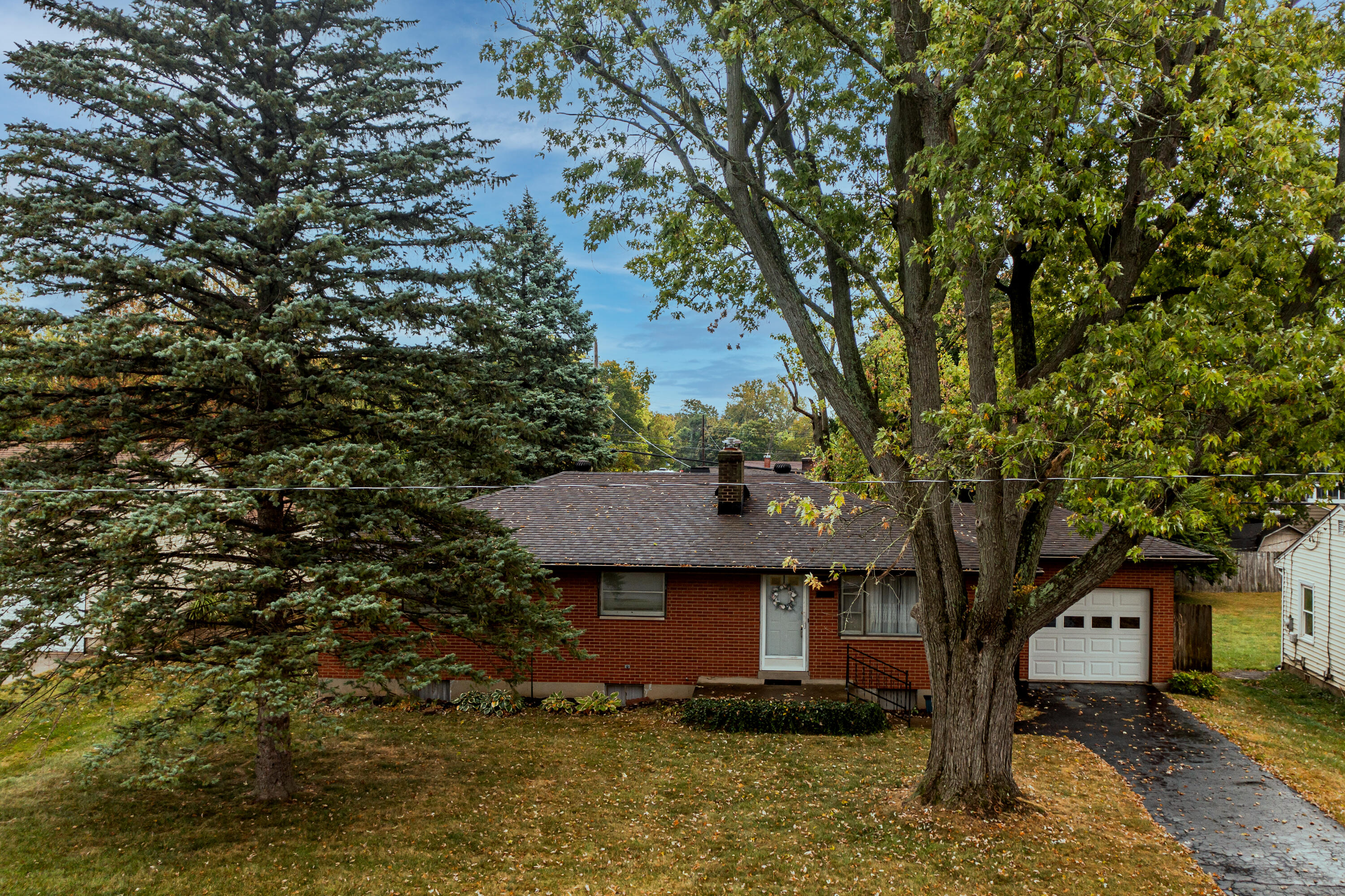 718 Bonnycastle Avenue, Englewood, Ohio 45322