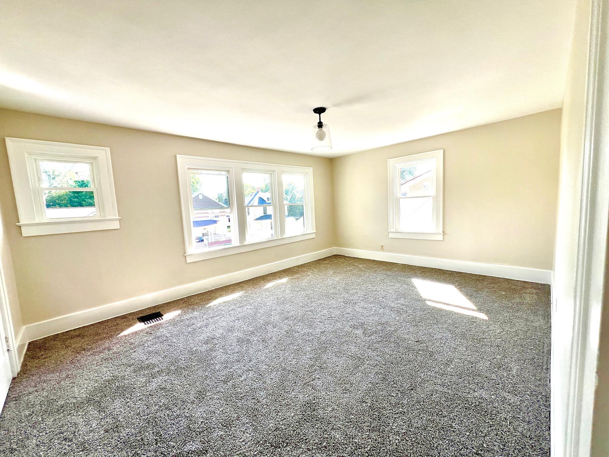 368 Madison Avenue, Springfield, Ohio 45503