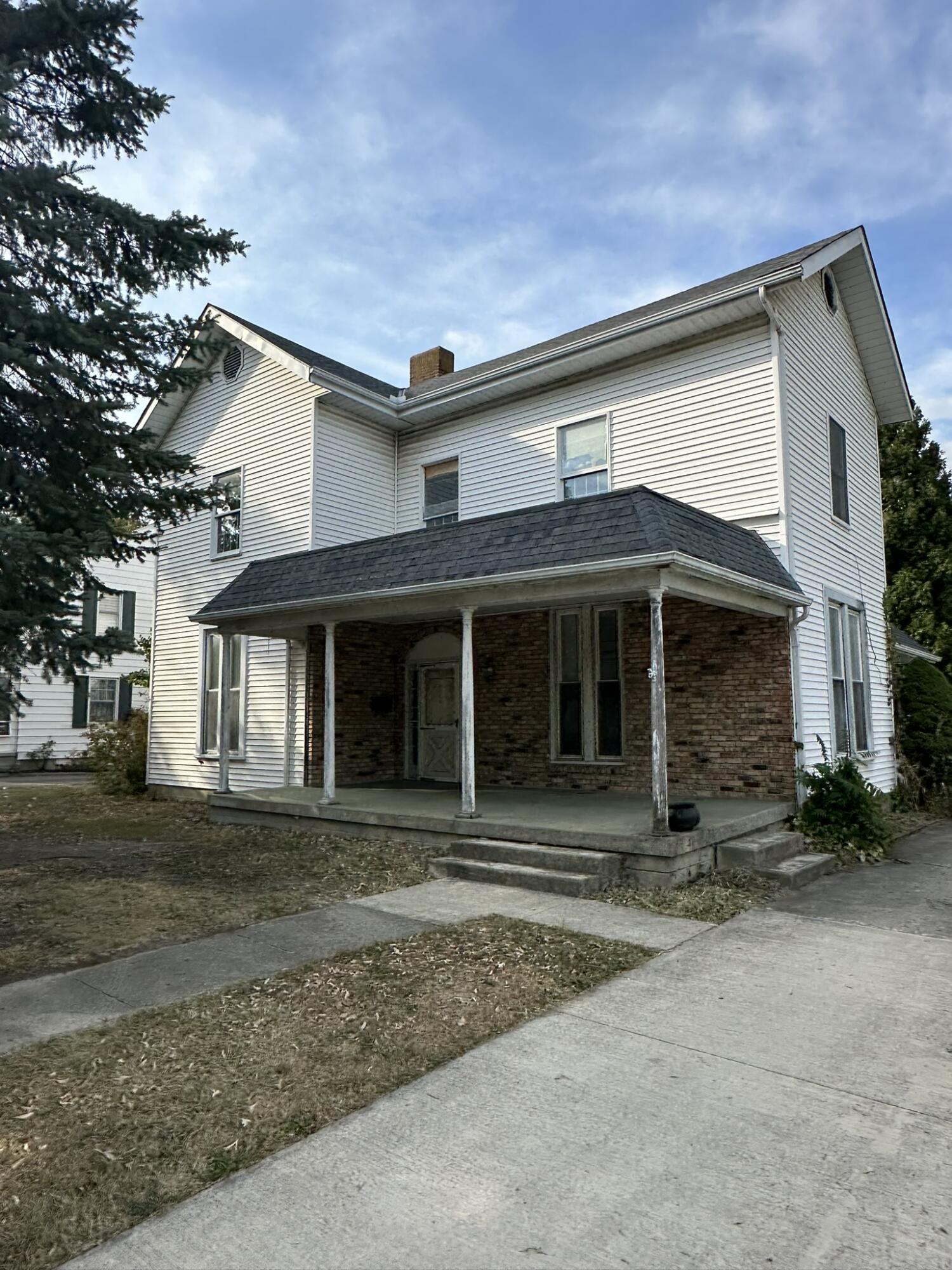 218 Main Street, Mechanicsburg, Ohio 43044