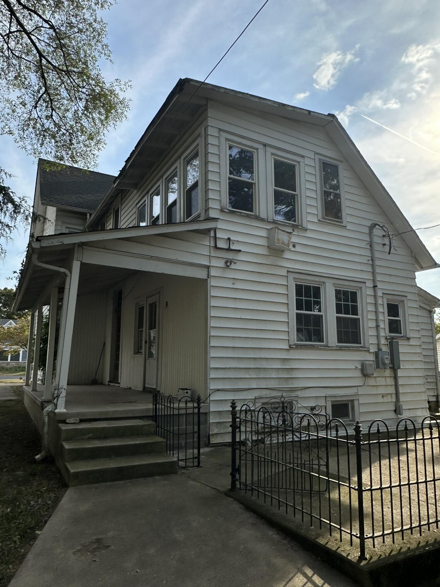 242 Main Street, Mechanicsburg, Ohio 43044