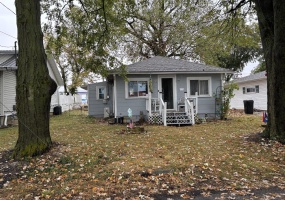 213 Russell Street, Russells Point, Ohio 43348, 2 Bedrooms Bedrooms, ,1 BathroomBathrooms,Residential,For Sale,Russell,1041539