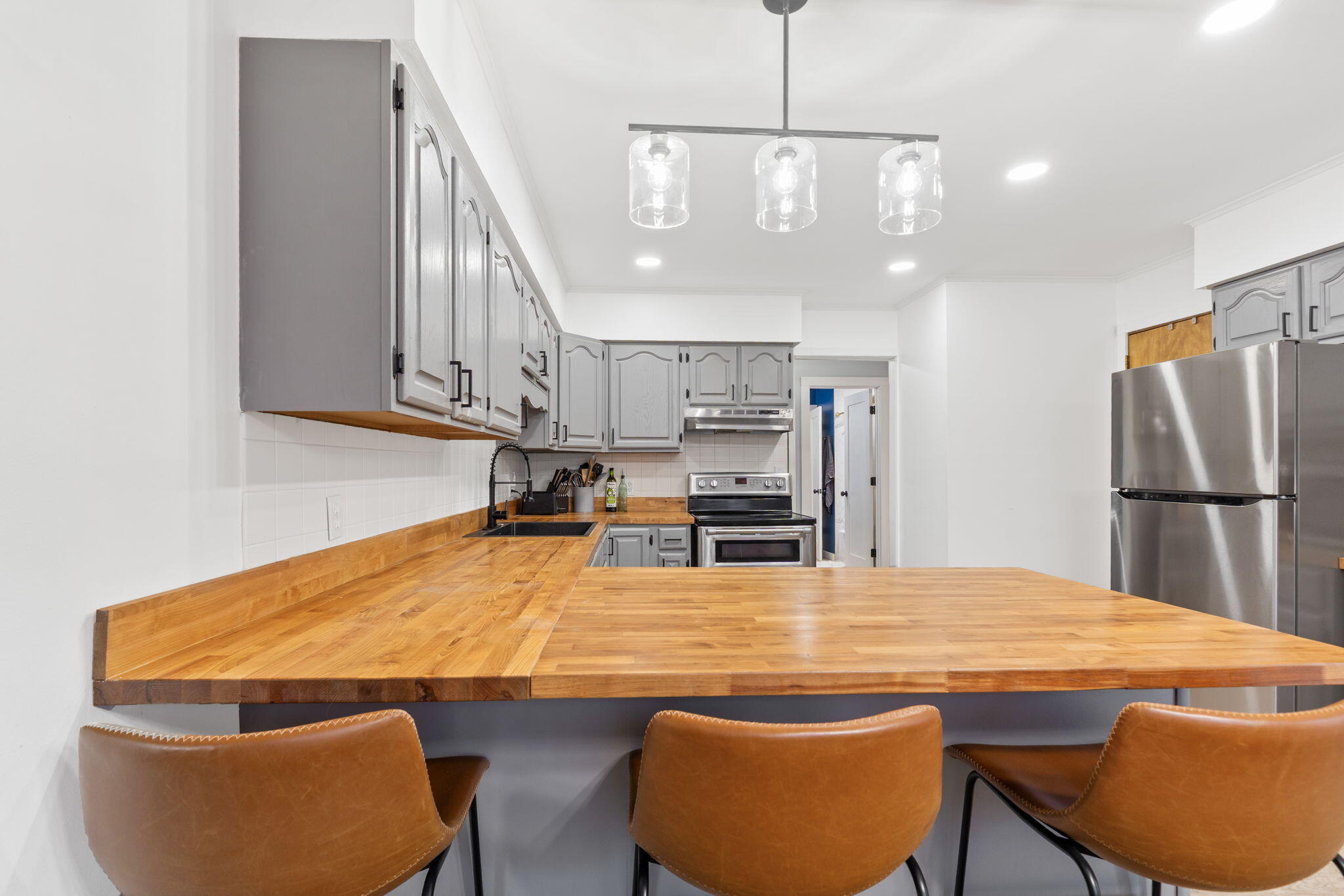 12160 Pamela Drive, Kenton, Ohio 43326