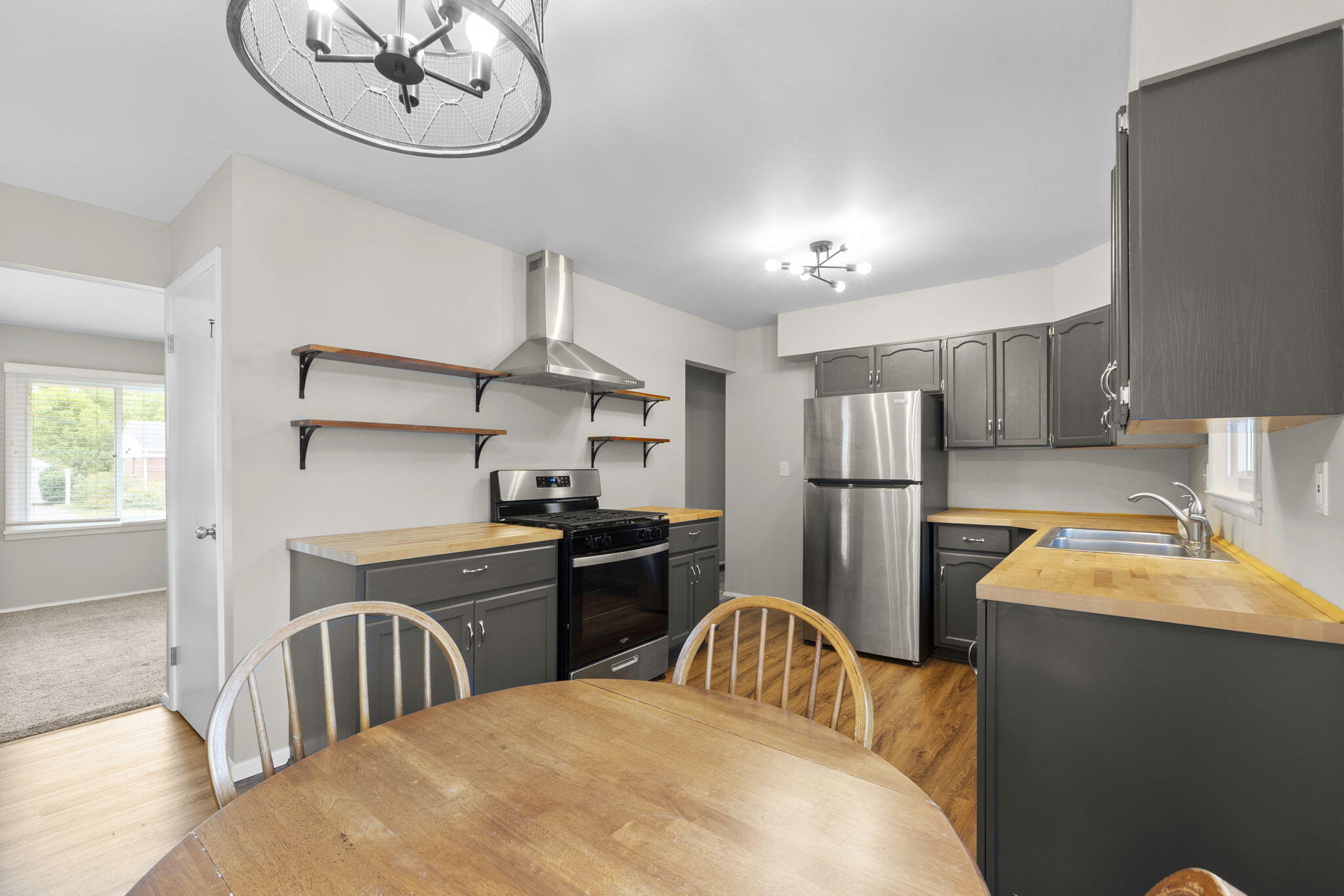 4549 Amesborough Road, Dayton, Ohio 45420