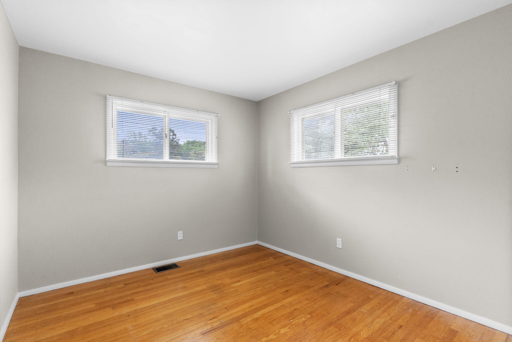 4549 Amesborough Road, Dayton, Ohio 45420