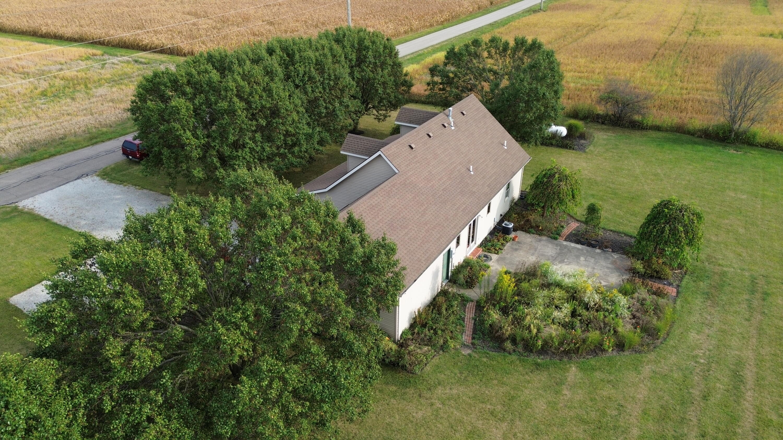 5025 Walzer Road, Russia, Ohio 45363