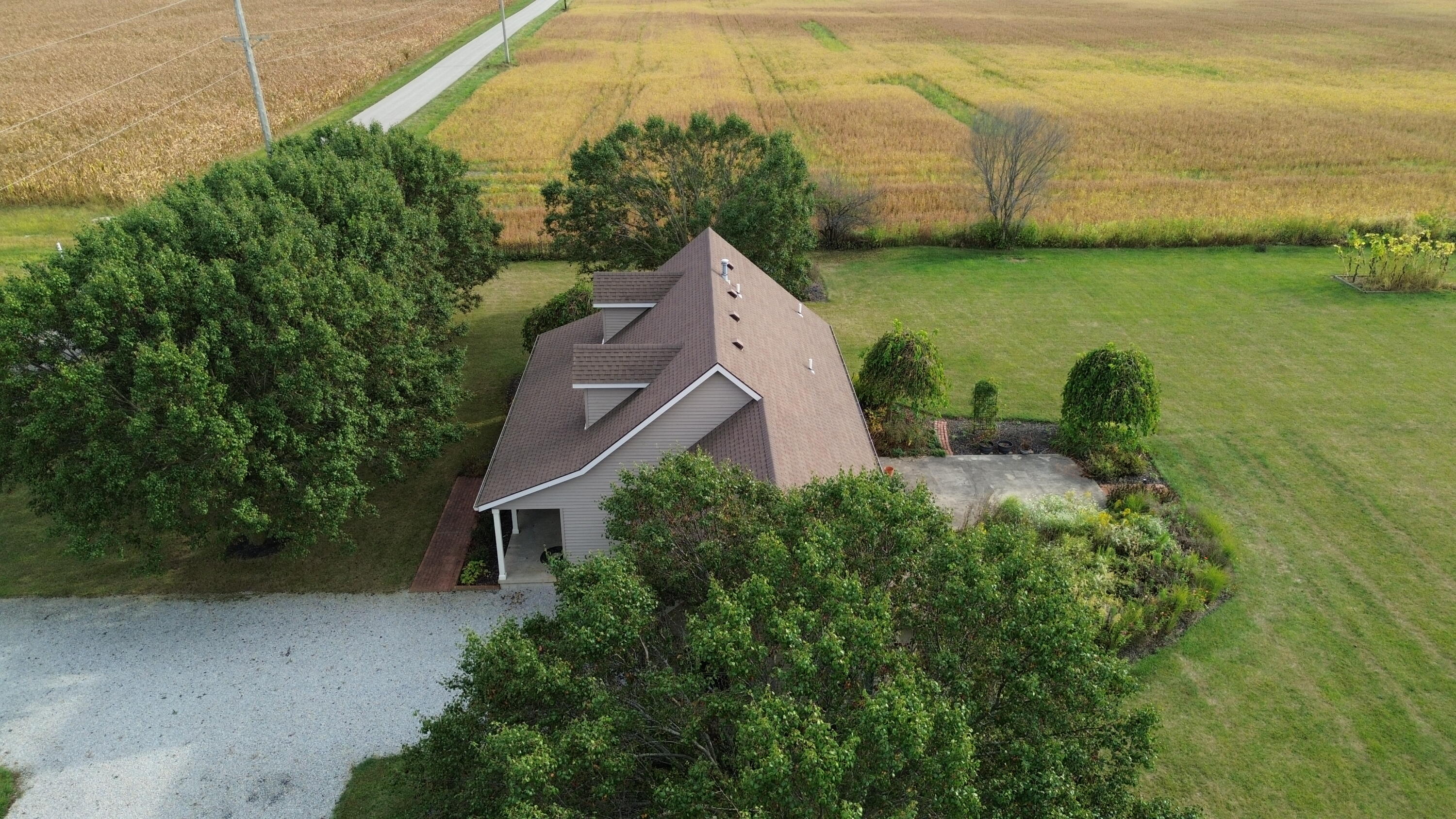 5025 Walzer Road, Russia, Ohio 45363