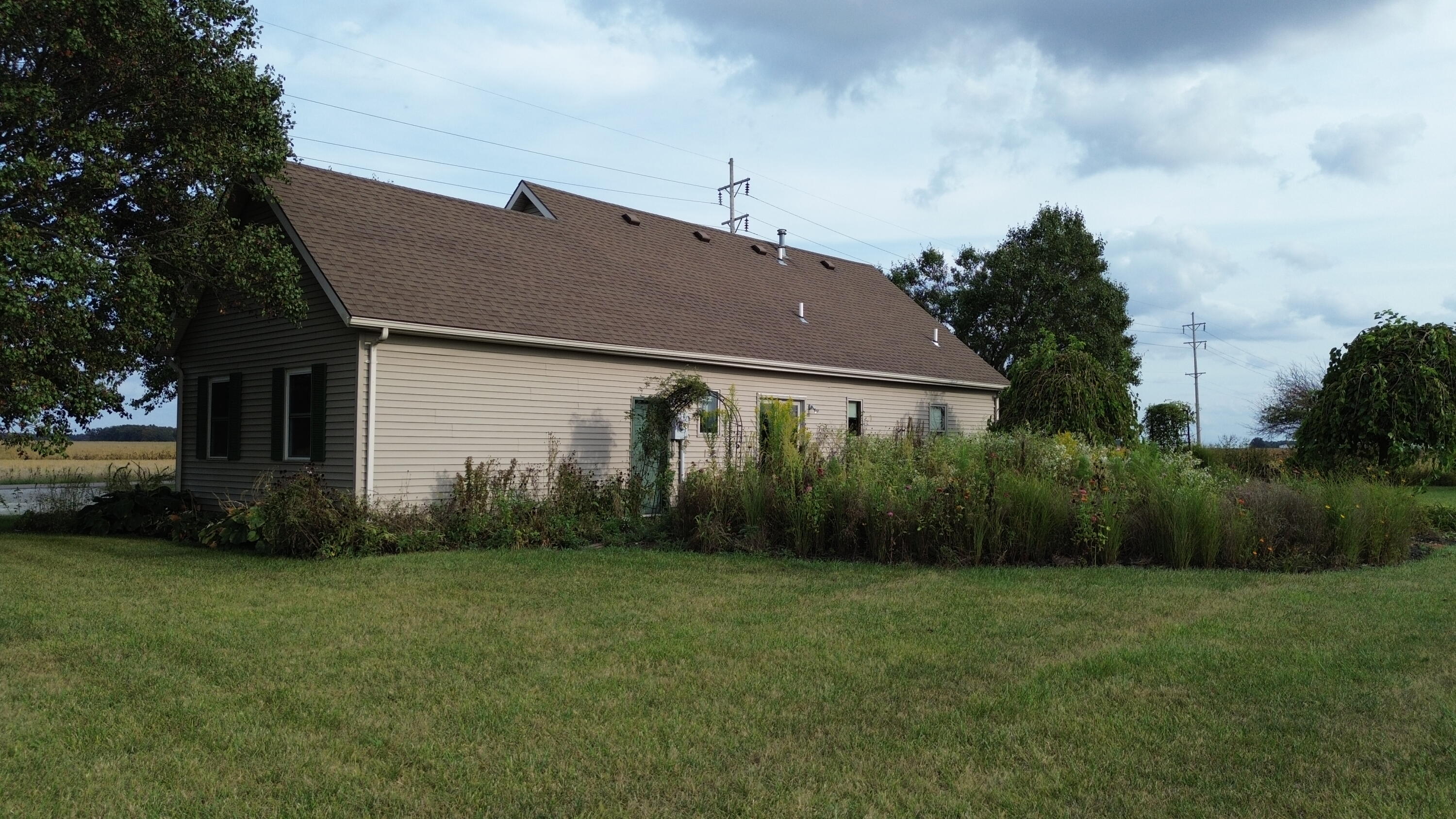 5025 Walzer Road, Russia, Ohio 45363