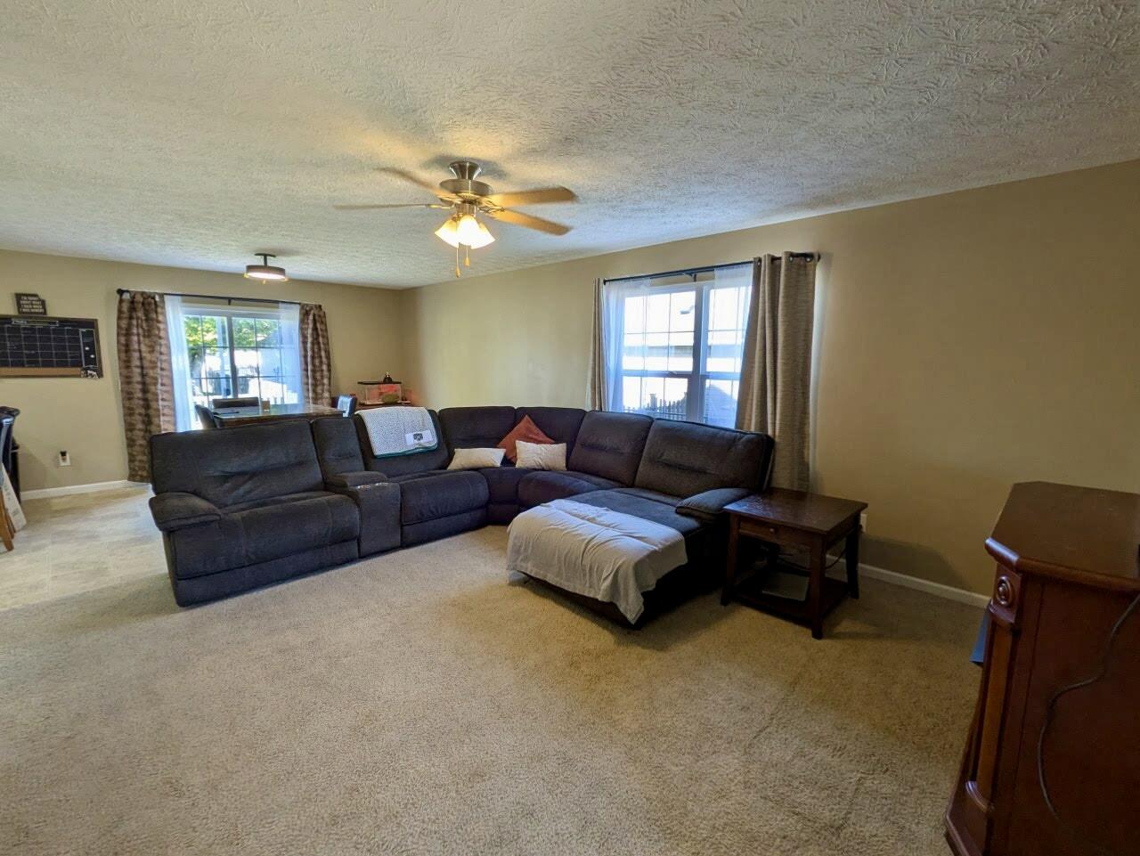 1760 Hunters Ridge Drive, Troy, Ohio 45373