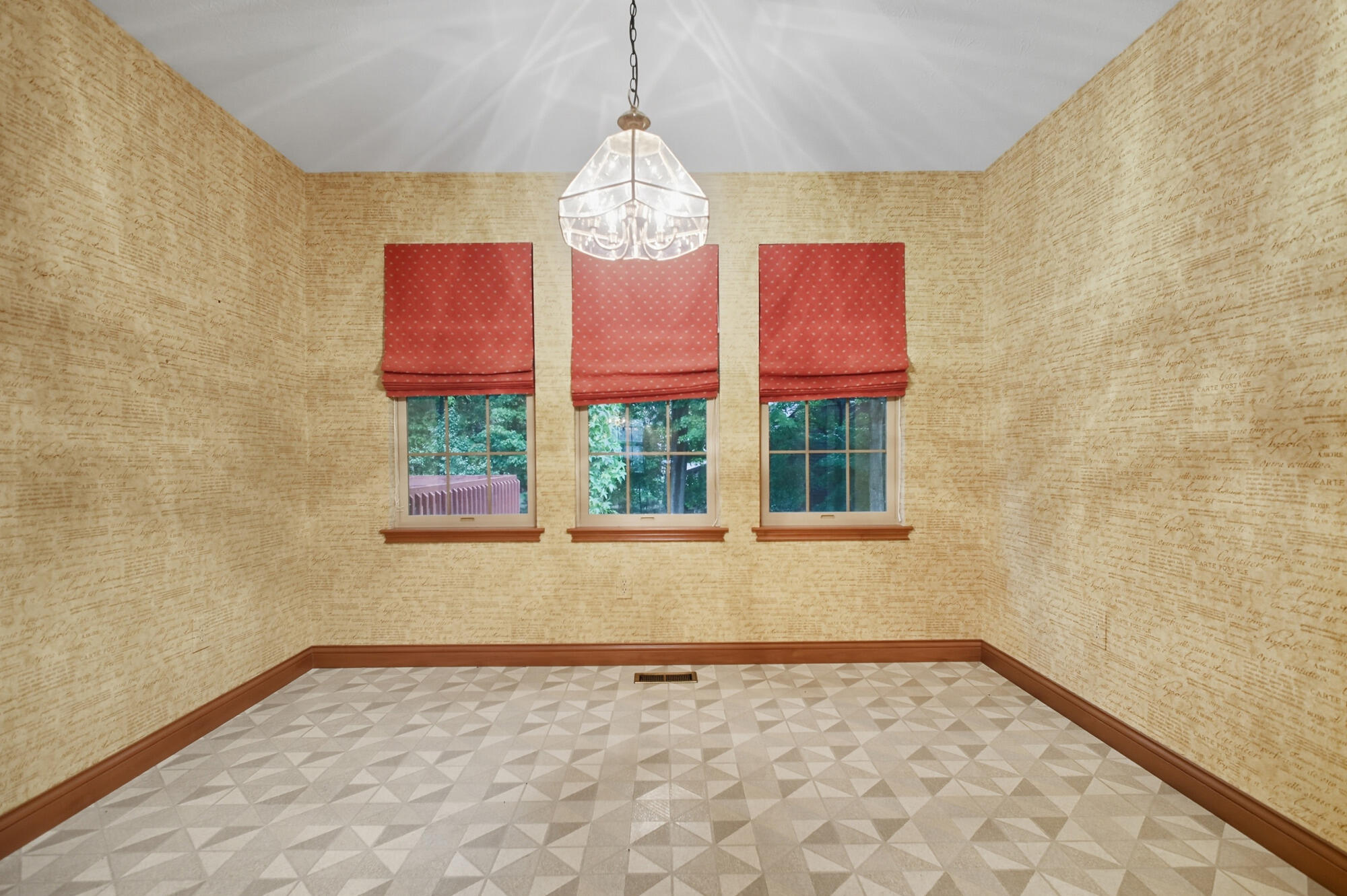 4514 Dowden Street, Springfield, Ohio 45503