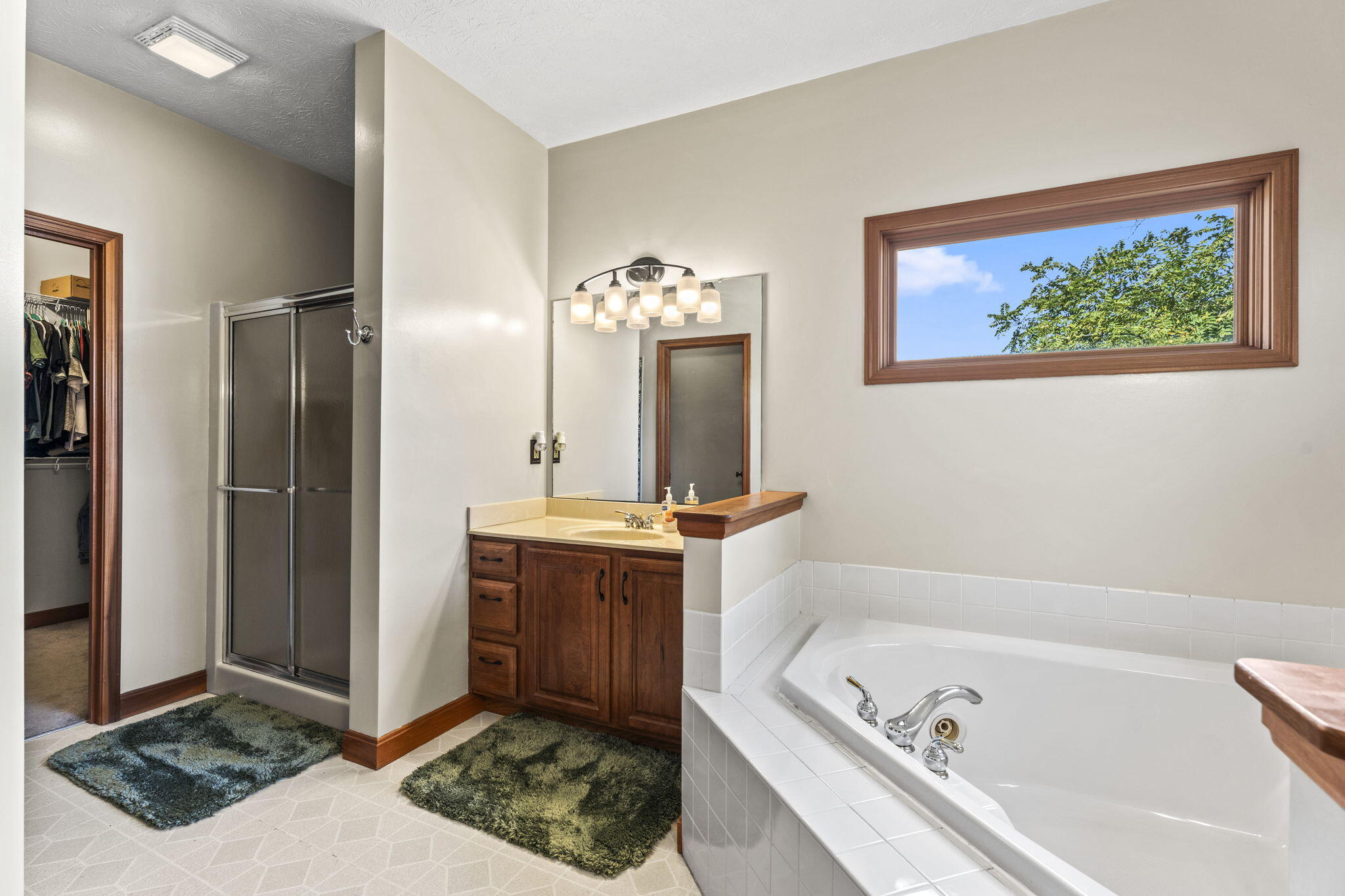 11863 Hall Road, Laura, Ohio 45337