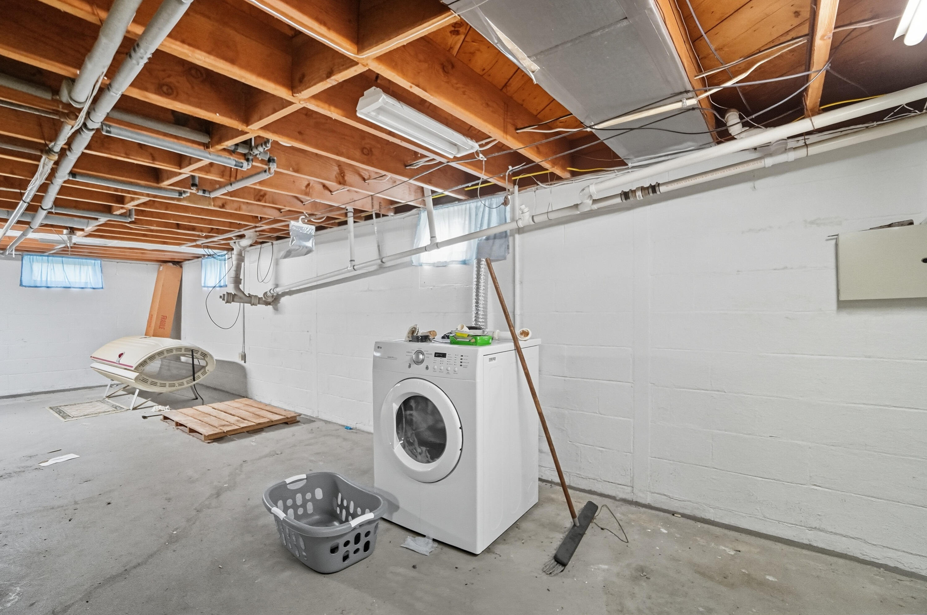 3161 Dayton Road, Springfield, Ohio 45506