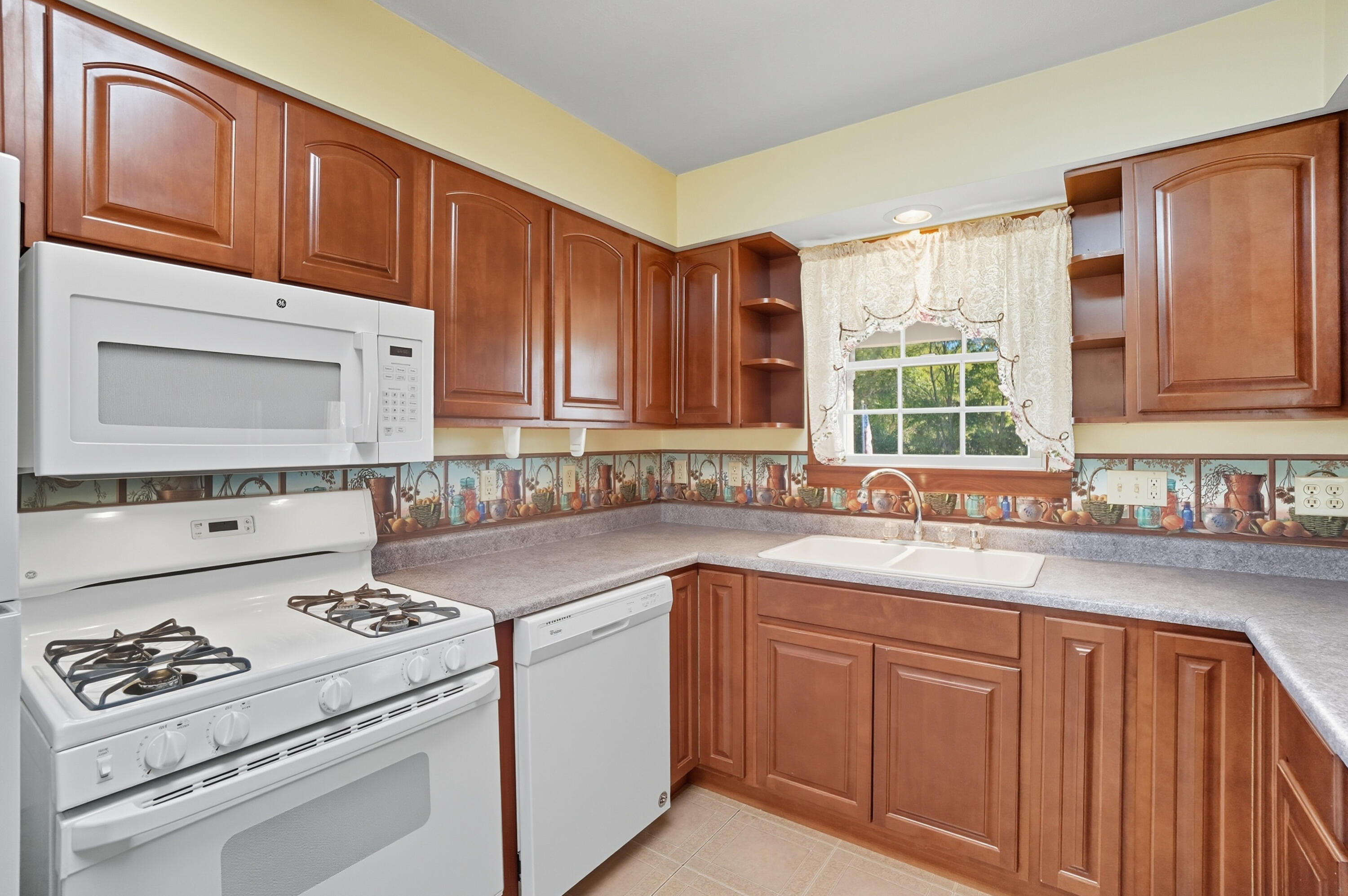 5800 Old Columbus Cincinnati Road, South Charleston, Ohio 45368