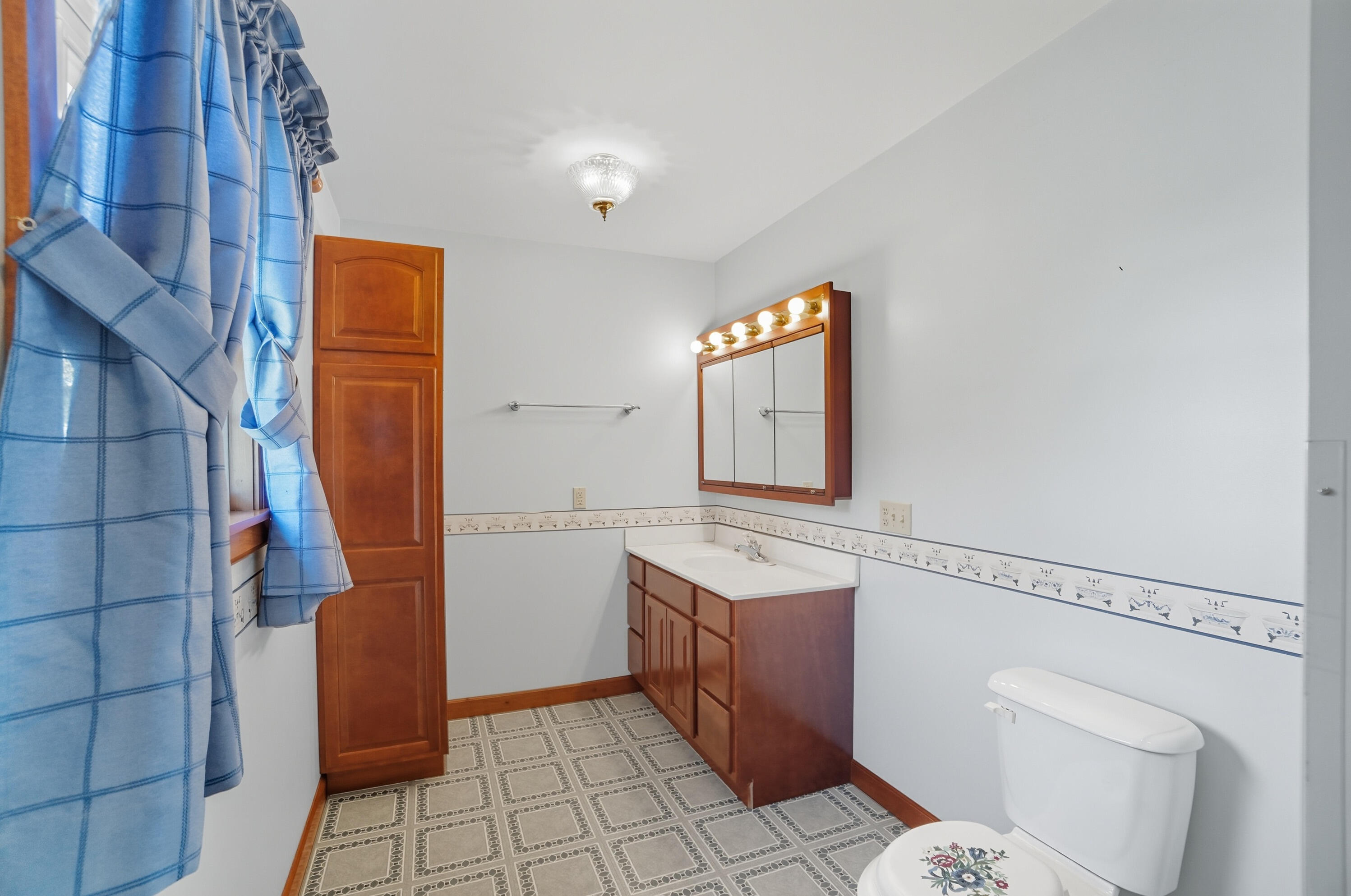 5800 Old Columbus Cincinnati Road, South Charleston, Ohio 45368