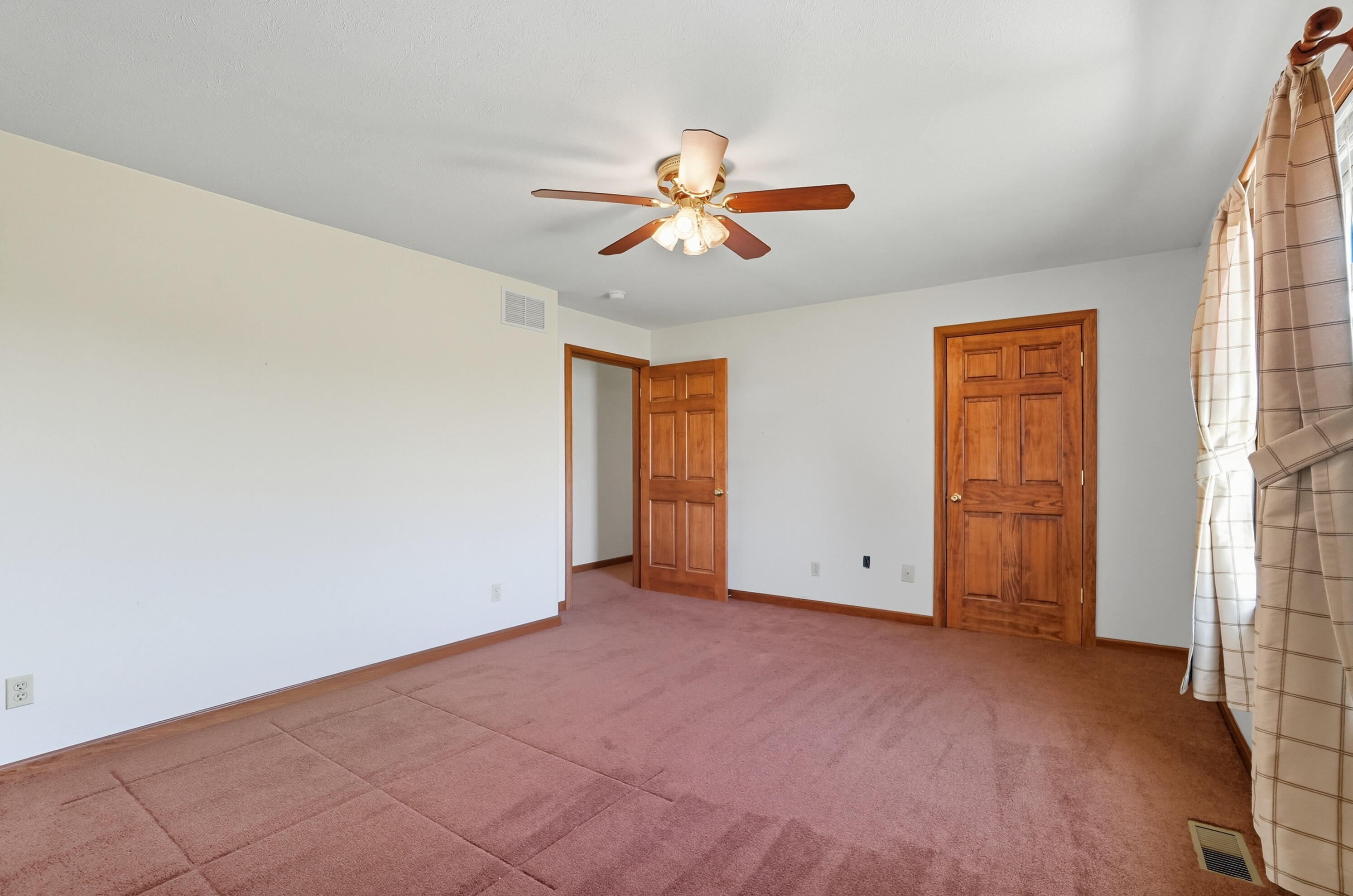 5800 Old Columbus Cincinnati Road, South Charleston, Ohio 45368