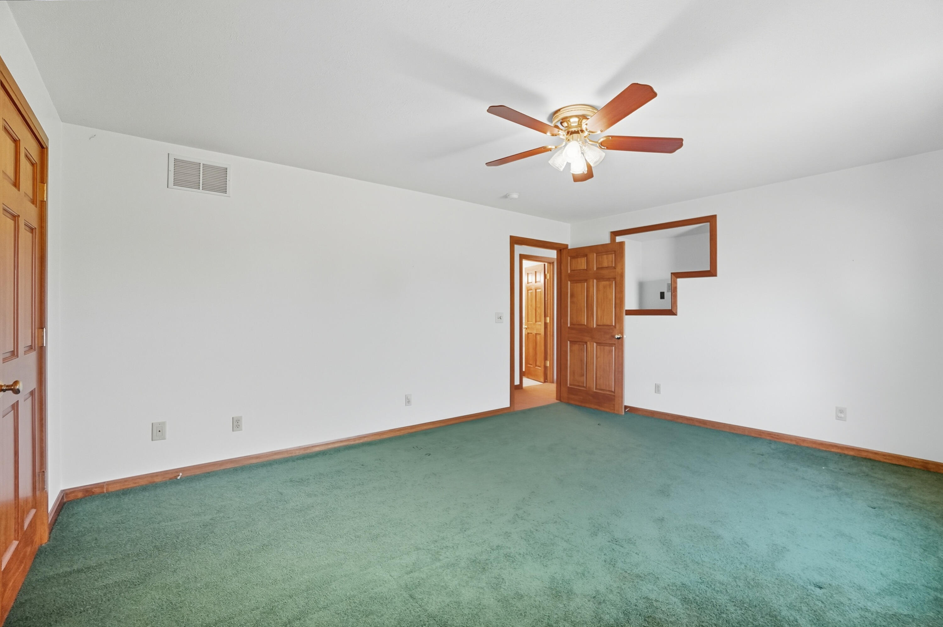 5800 Old Columbus Cincinnati Road, South Charleston, Ohio 45368