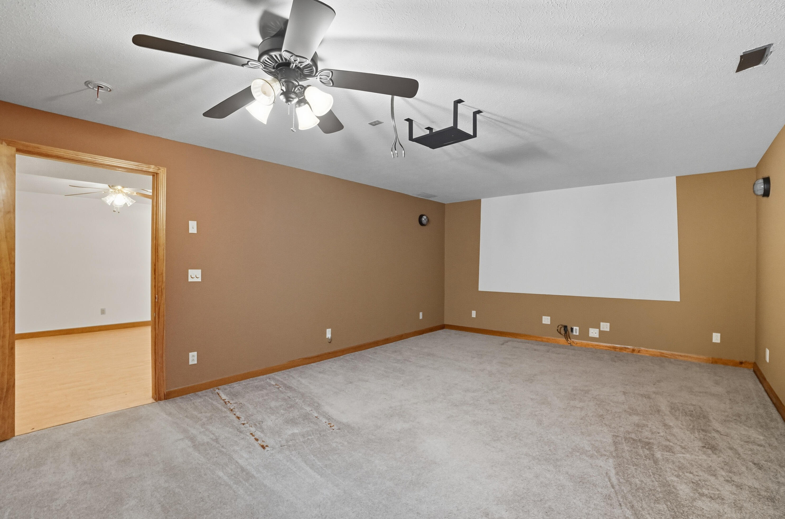 5800 Old Columbus Cincinnati Road, South Charleston, Ohio 45368