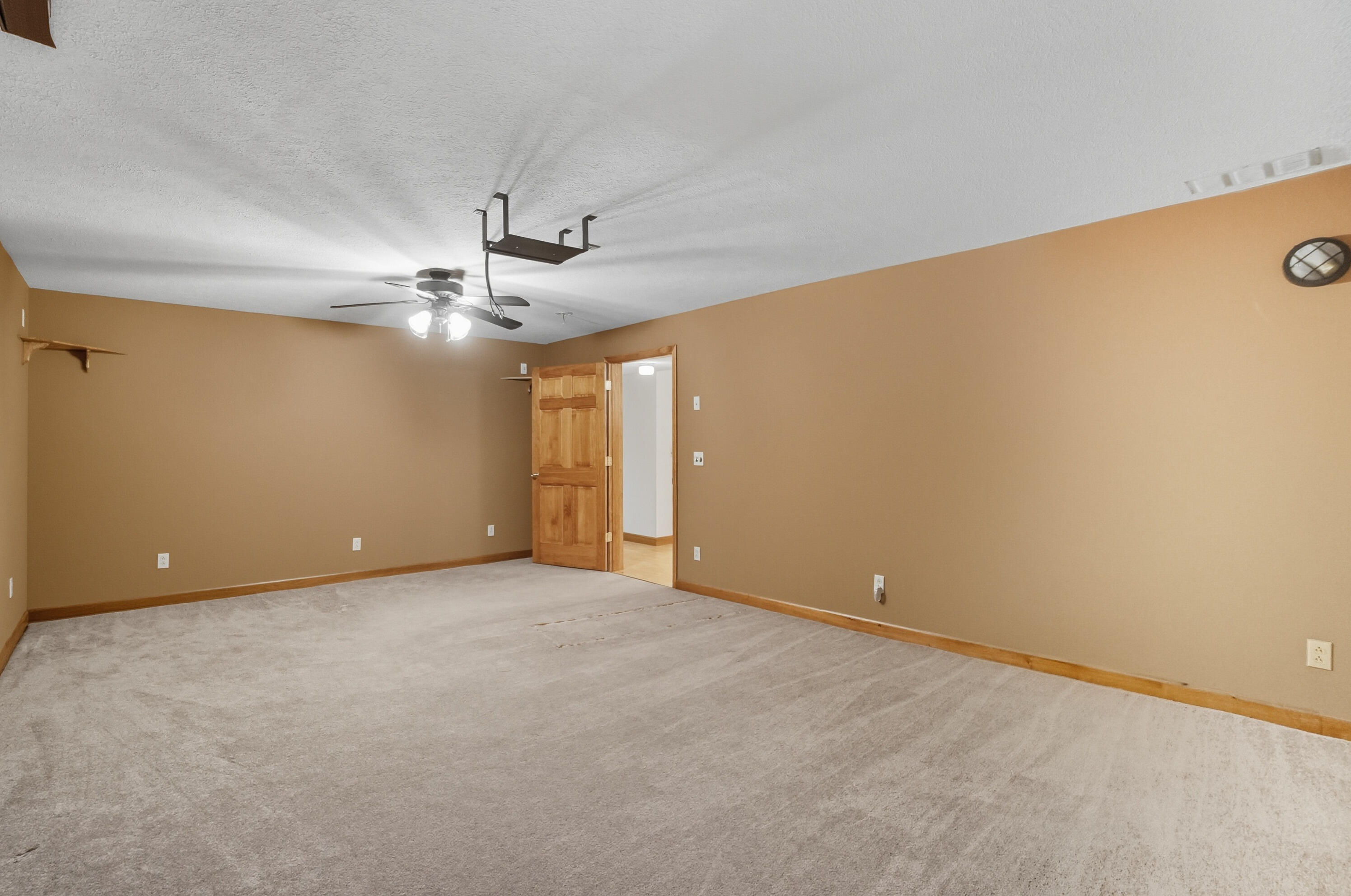 5800 Old Columbus Cincinnati Road, South Charleston, Ohio 45368