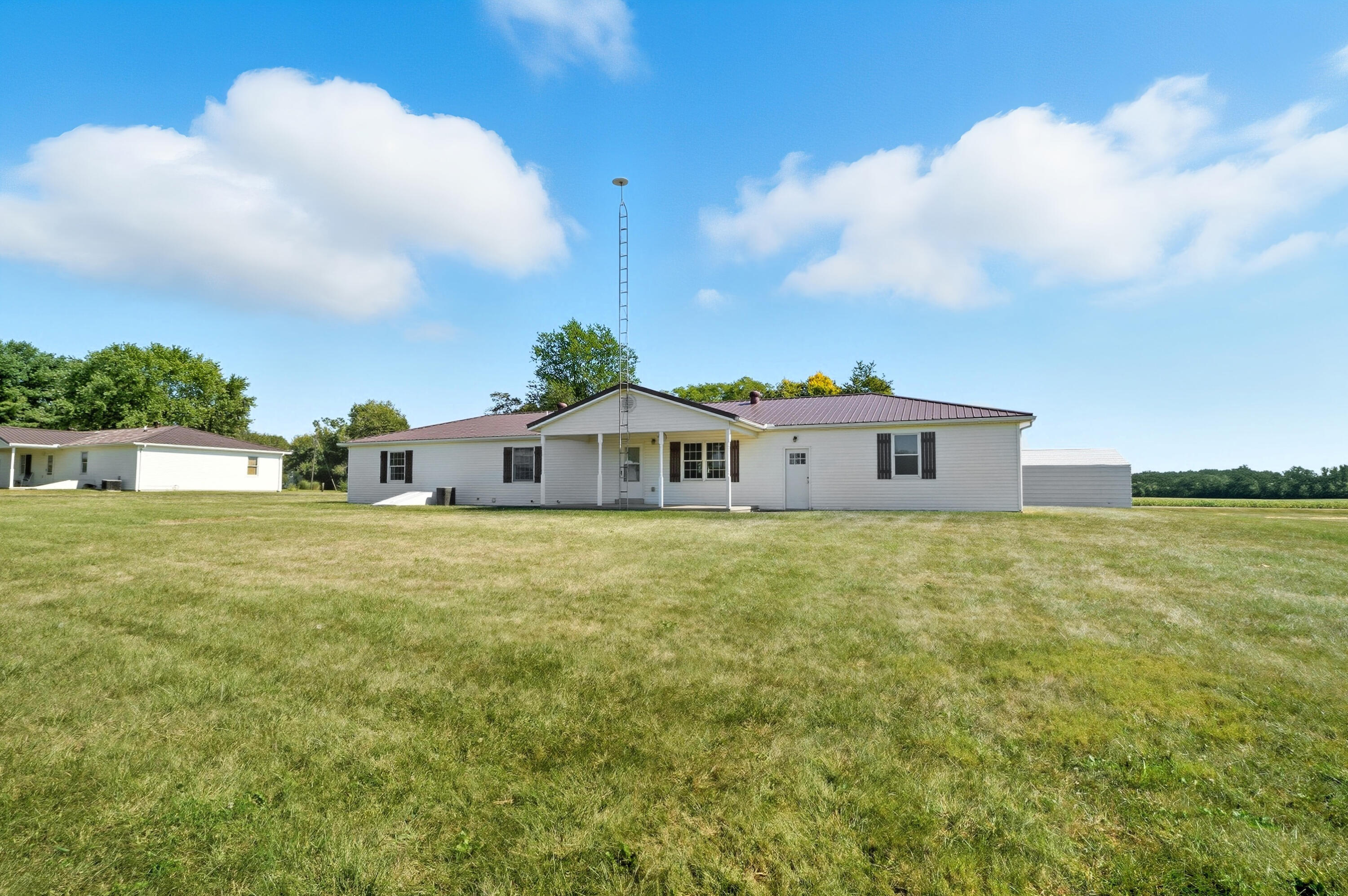 5800 Old Columbus Cincinnati Road, South Charleston, Ohio 45368