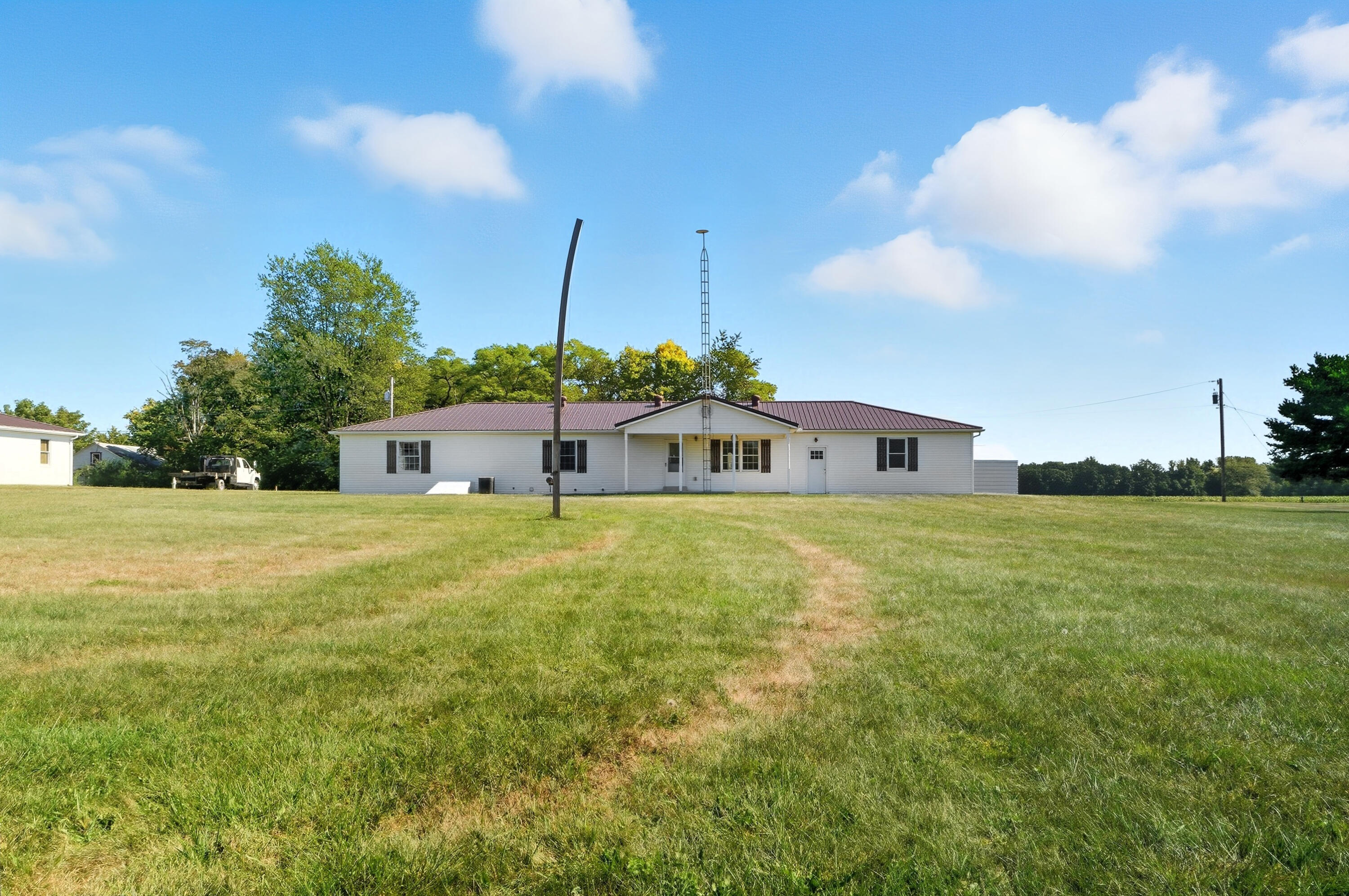 5800 Old Columbus Cincinnati Road, South Charleston, Ohio 45368