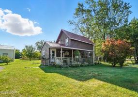 1185 Drury Street, Scott, Ohio, 3 Bedrooms Bedrooms, ,1 BathroomBathrooms,Residential,For Sale,Drury,308148