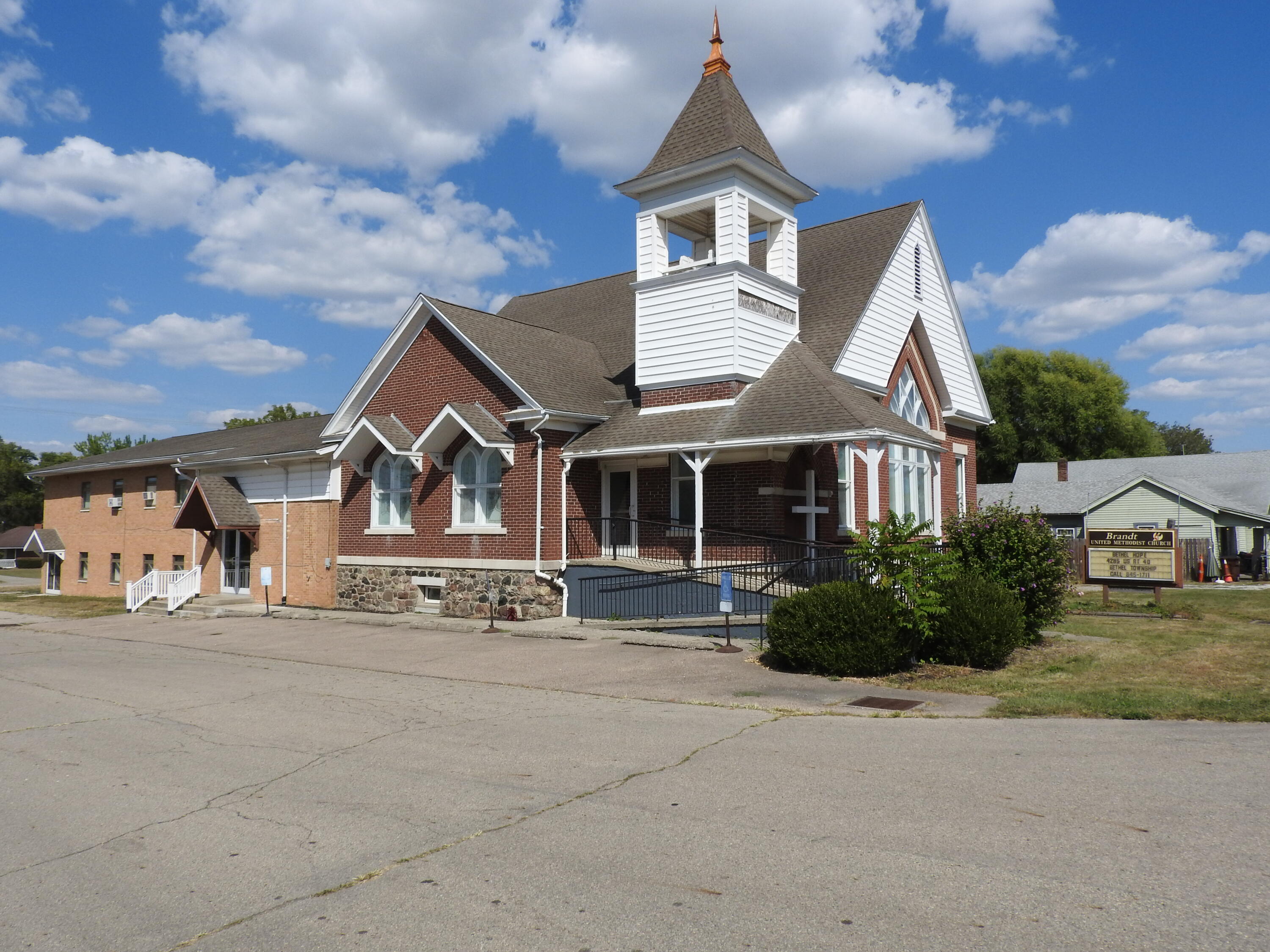 6805 US 40, Tipp City, Ohio 45371