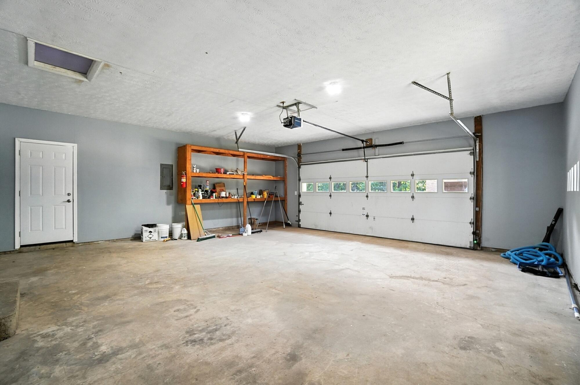 4860 Pitchin Road, Springfield, Ohio 45502