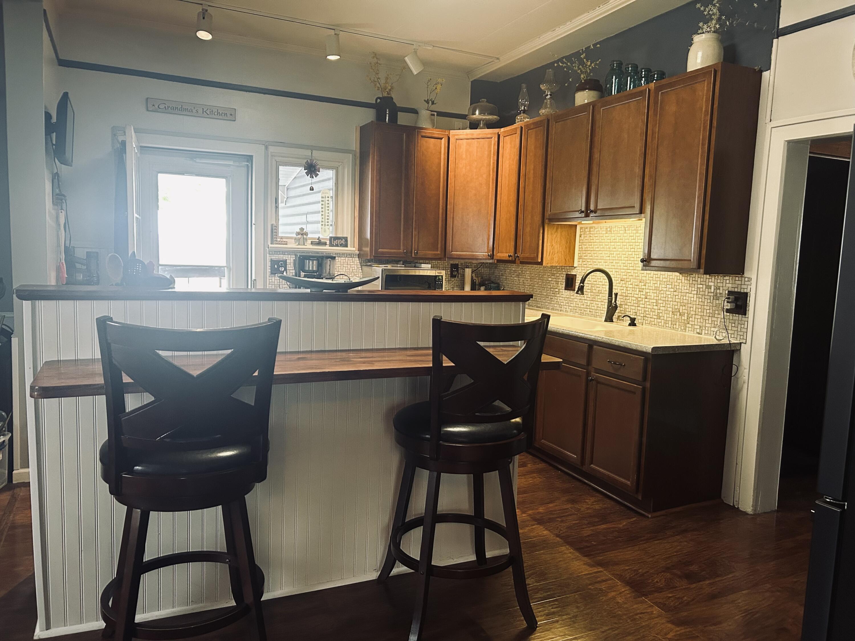 458 Columbus Street, Kenton, Ohio 43326