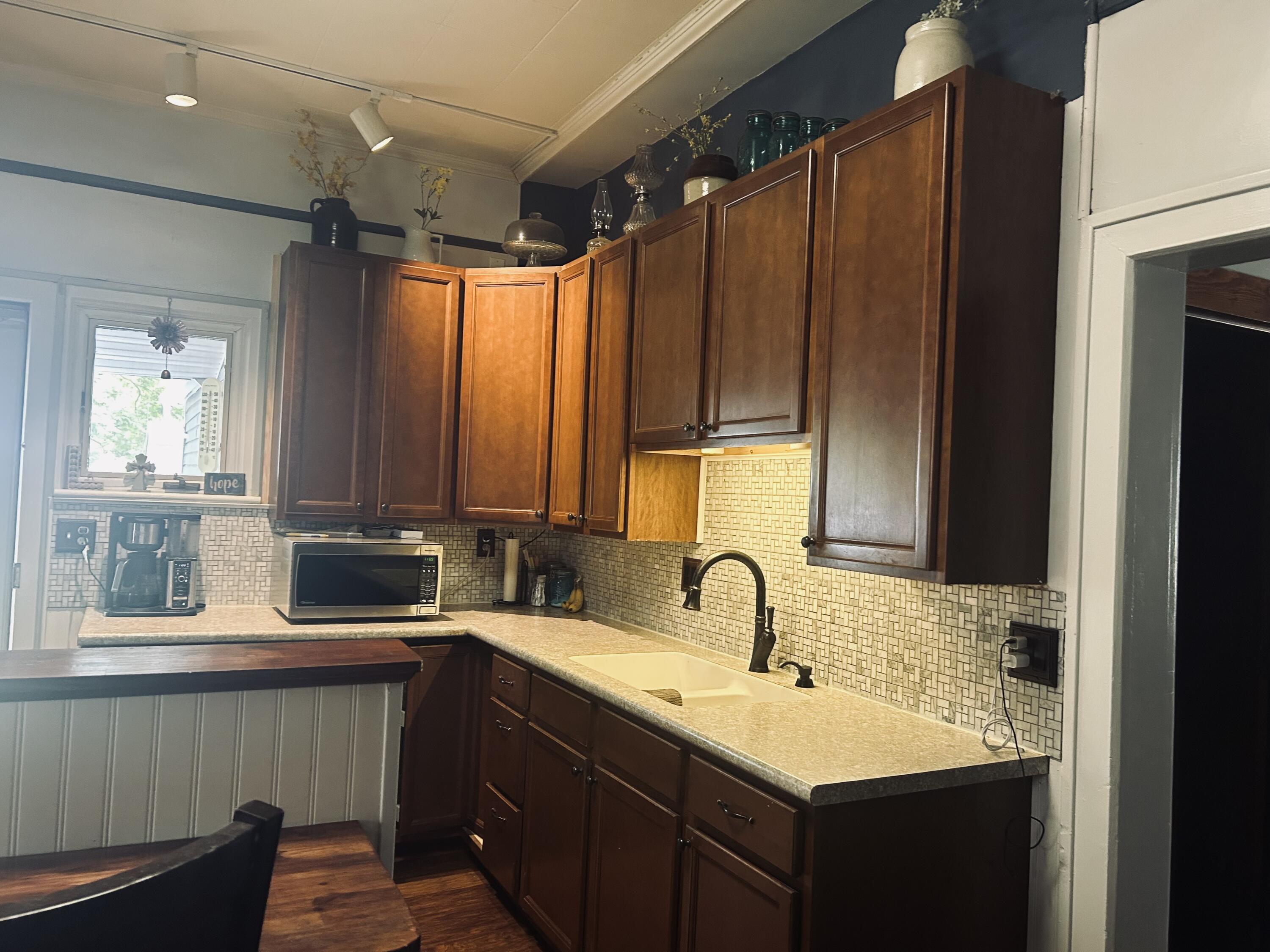 458 Columbus Street, Kenton, Ohio 43326