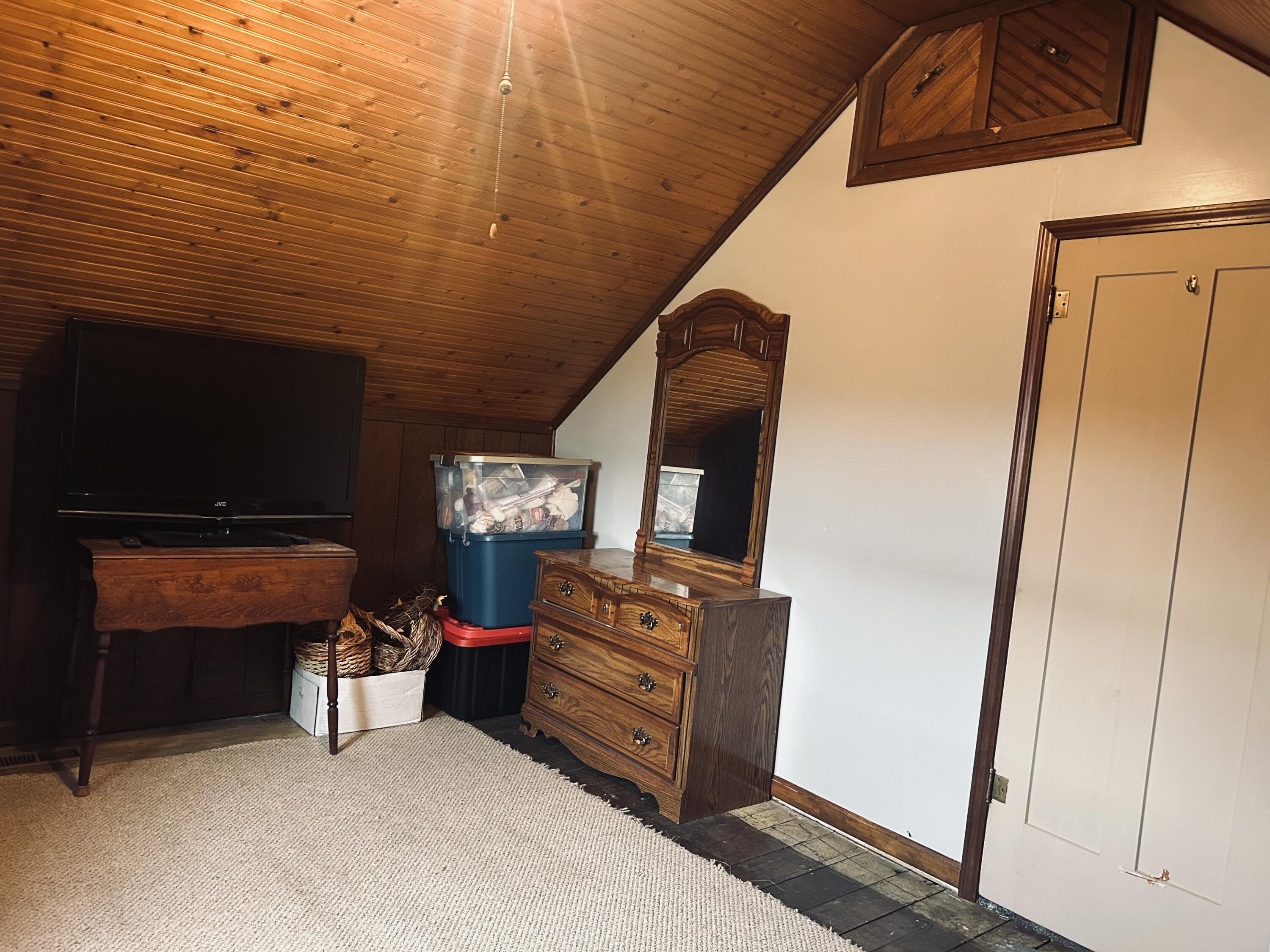 458 Columbus Street, Kenton, Ohio 43326