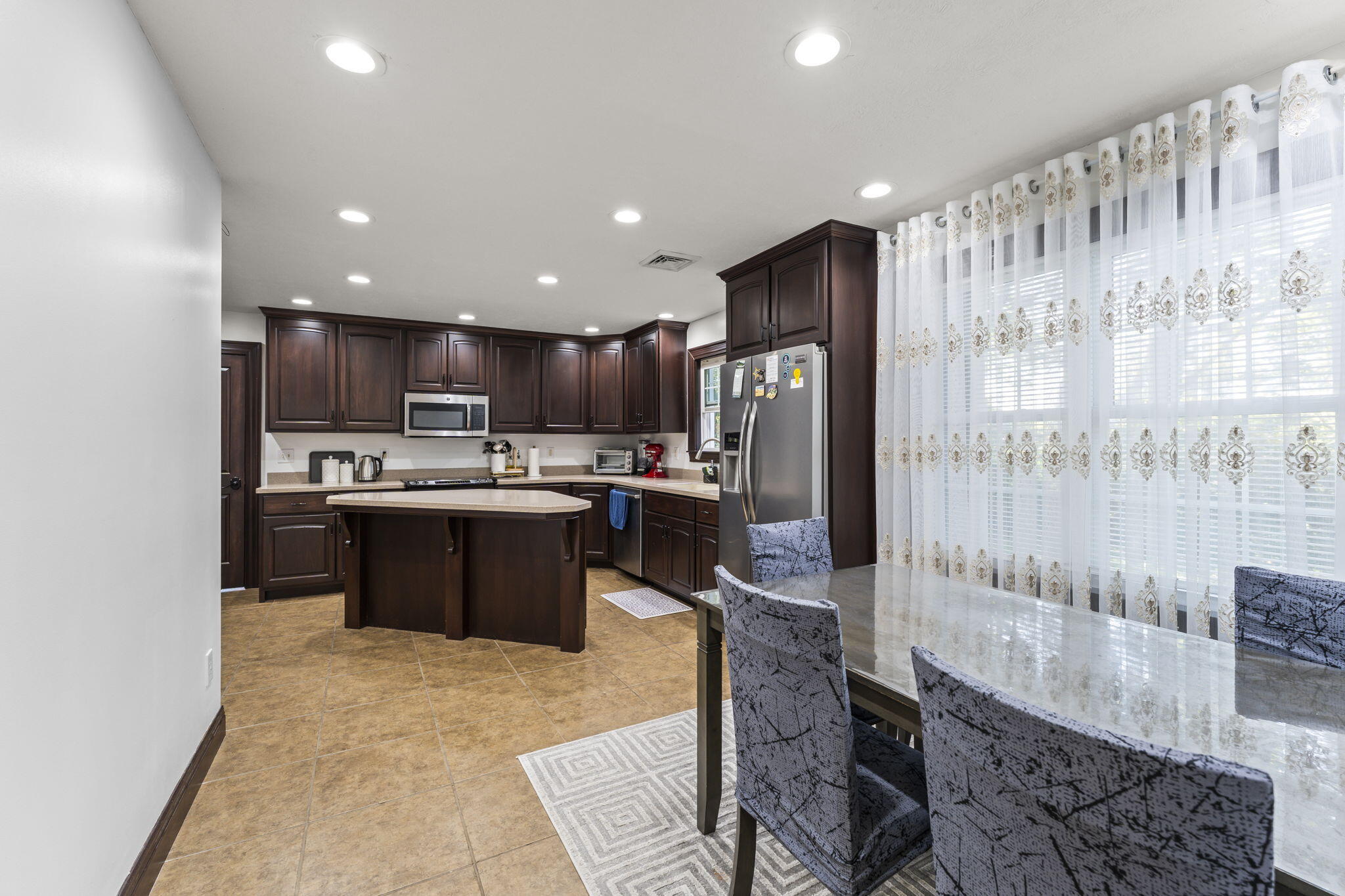 8415 State Route 202, Tipp City, Ohio 45371