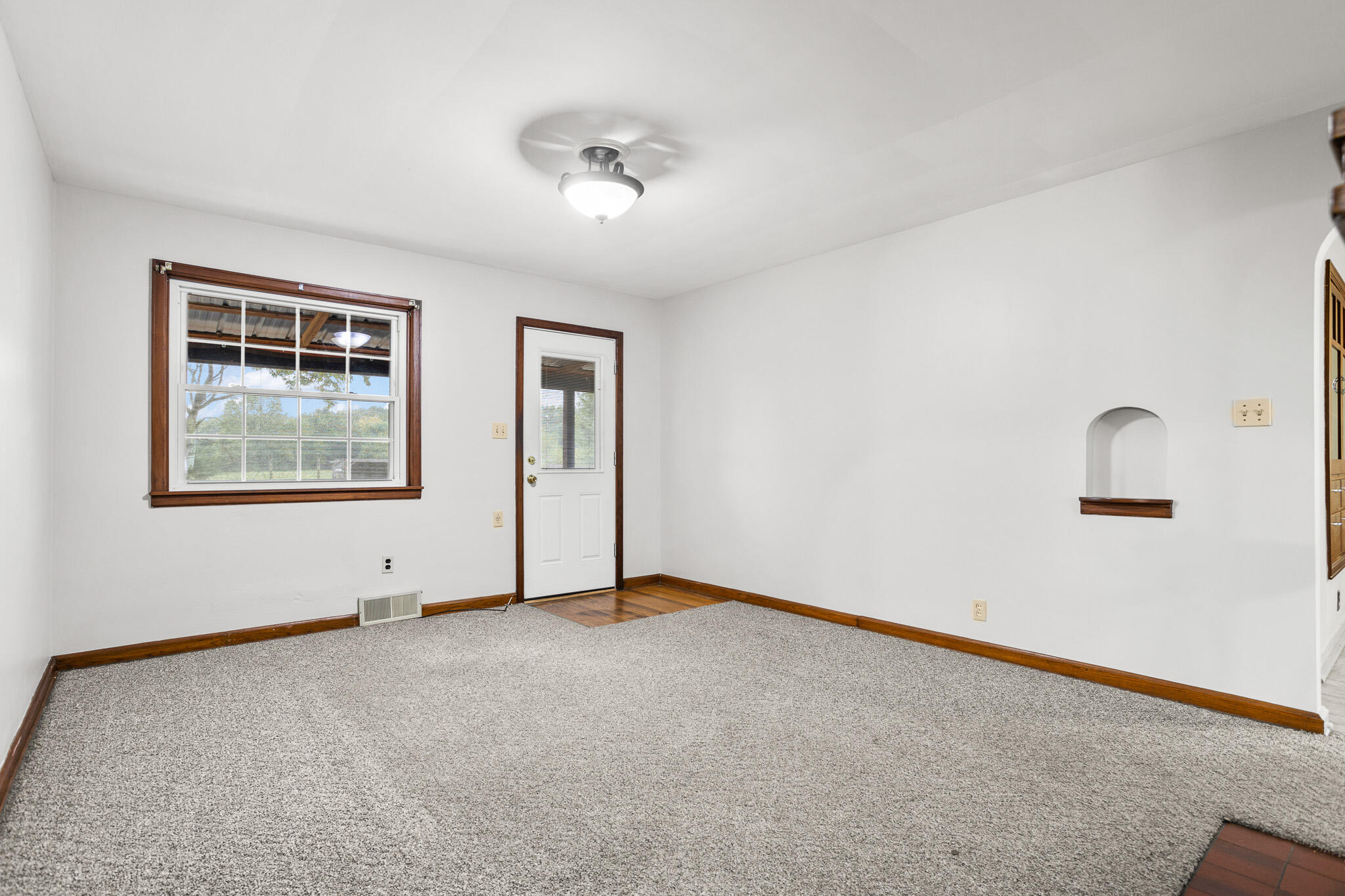 1002 Market Street, Troy, Ohio 45373