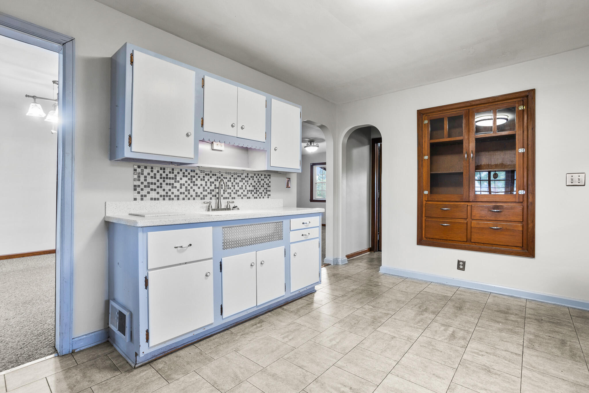 1002 Market Street, Troy, Ohio 45373