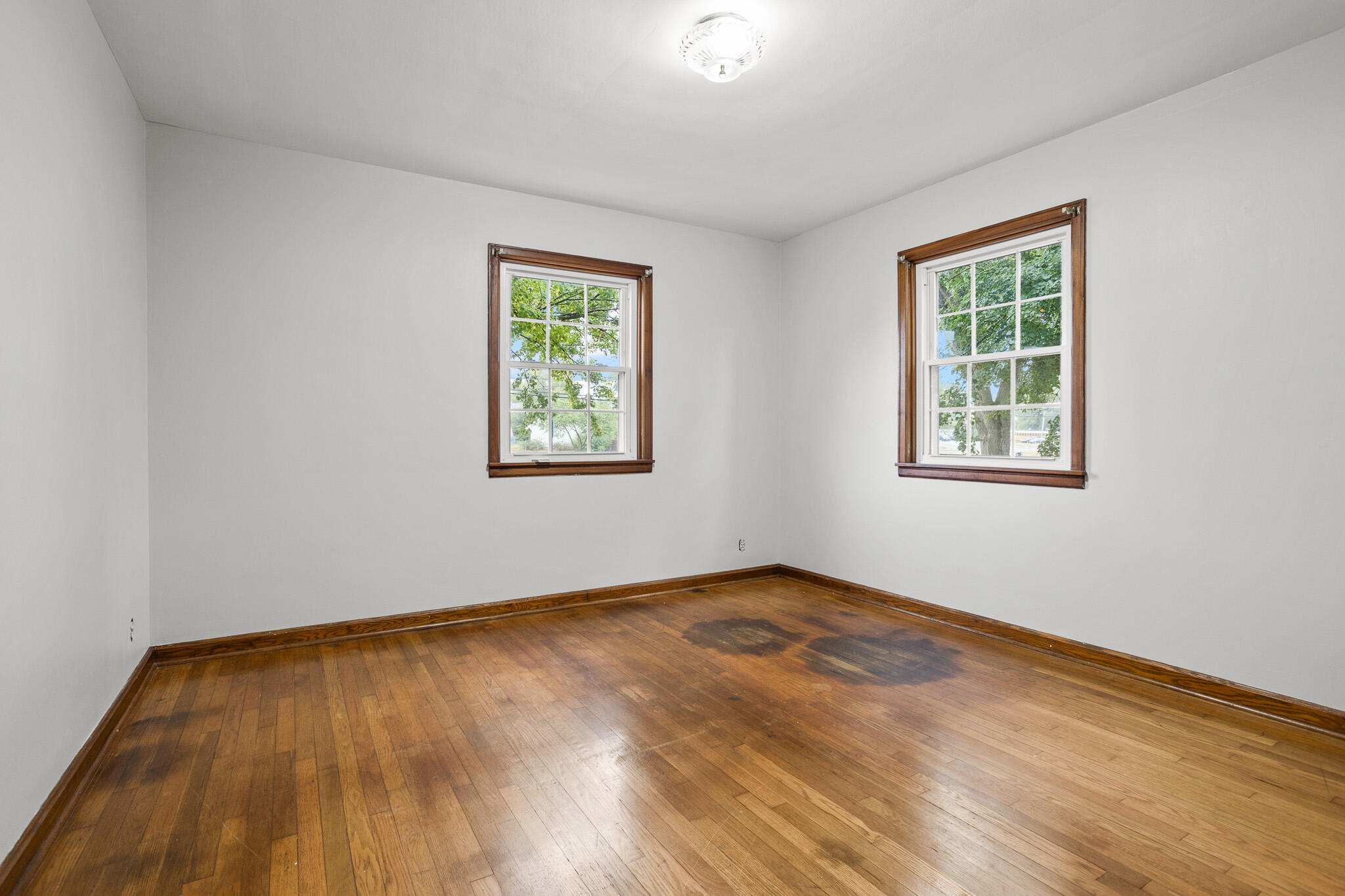 1002 Market Street, Troy, Ohio 45373