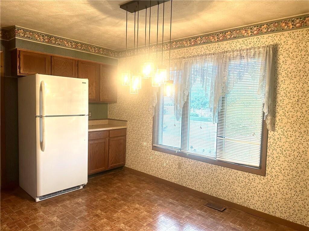 1248 Waterbury Place, Troy, Ohio 45373