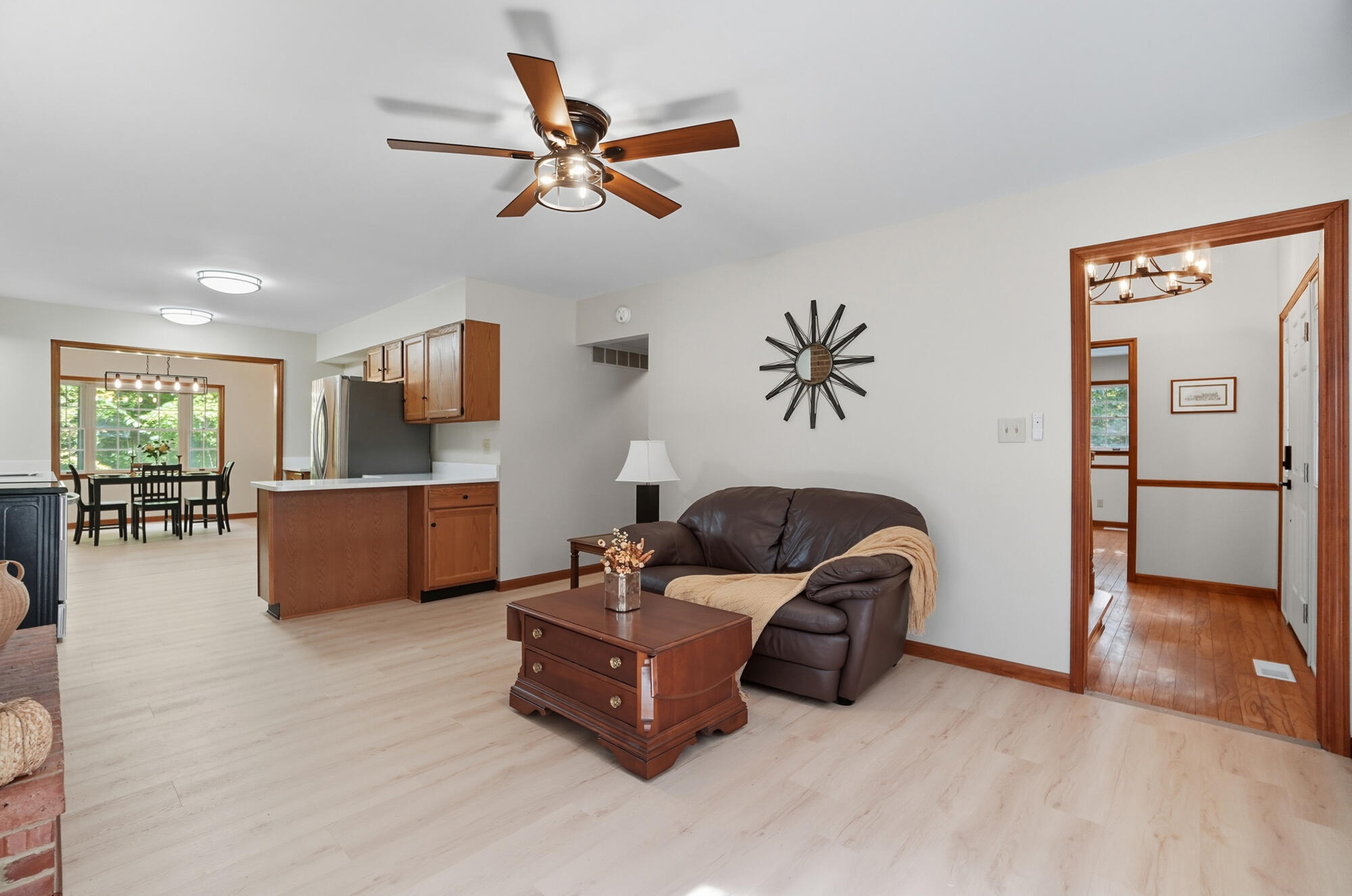 570 Aberfelda Drive, Springfield, Ohio 45504