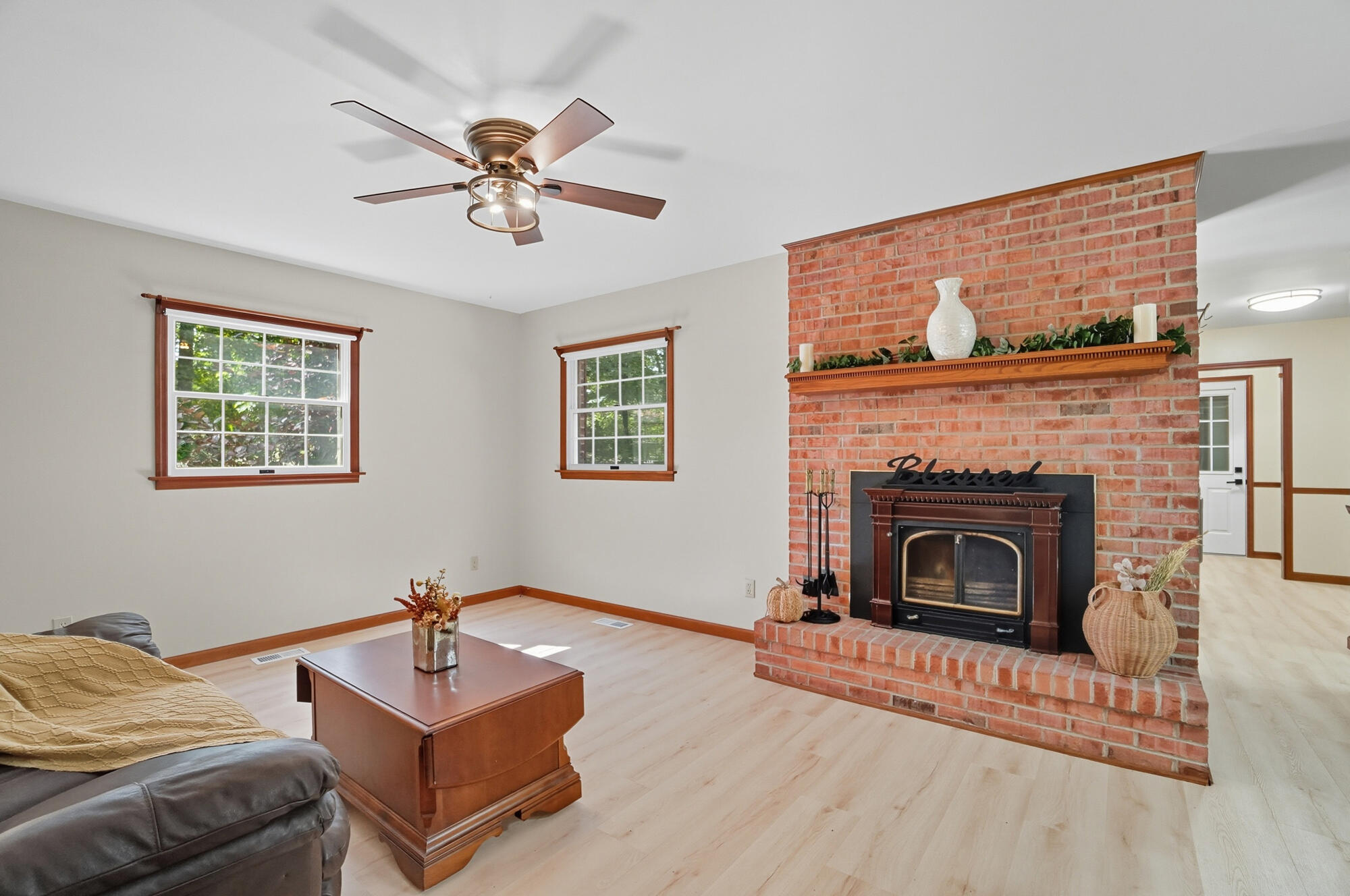 570 Aberfelda Drive, Springfield, Ohio 45504