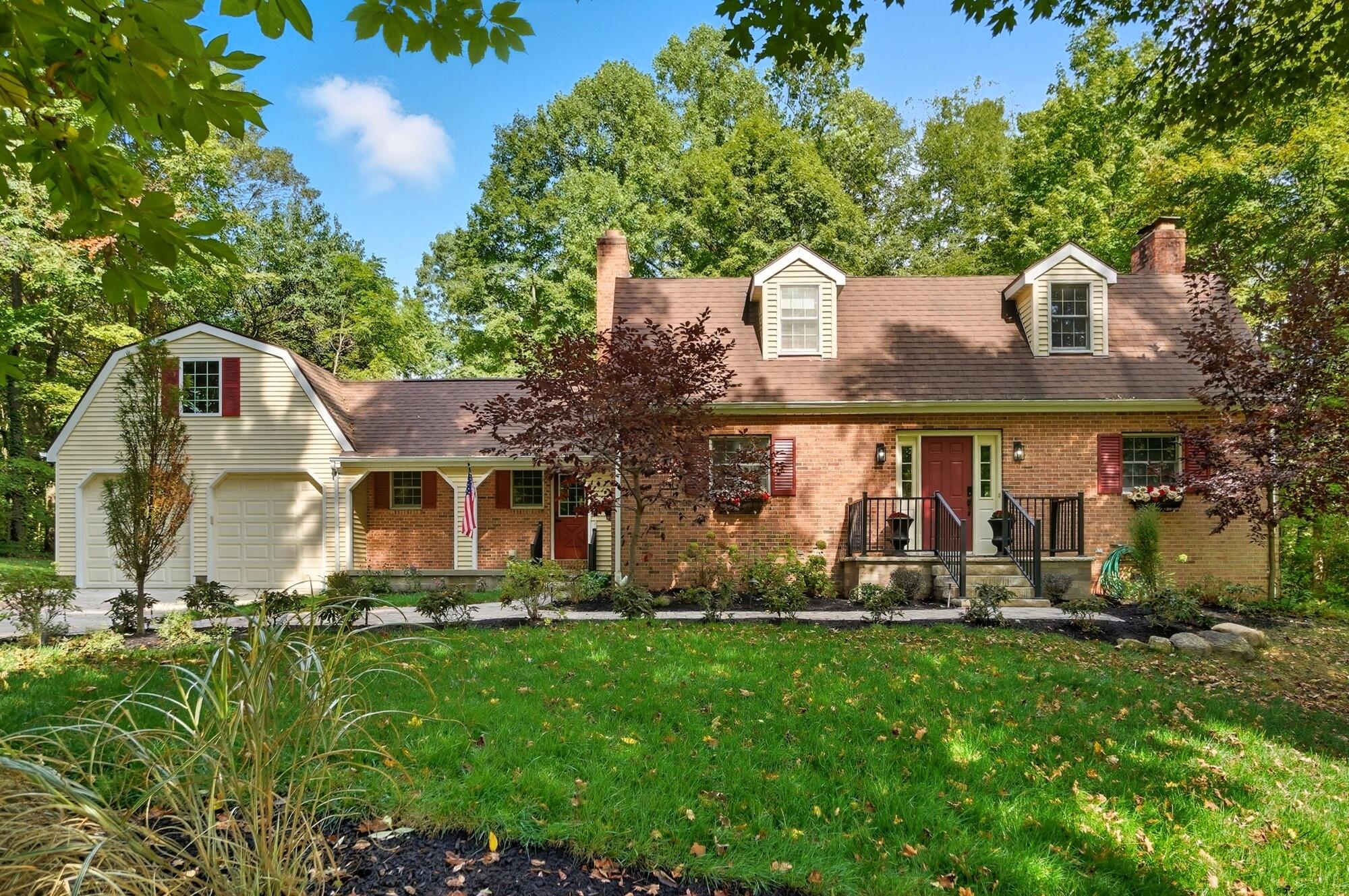 570 Aberfelda Drive, Springfield, Ohio 45504