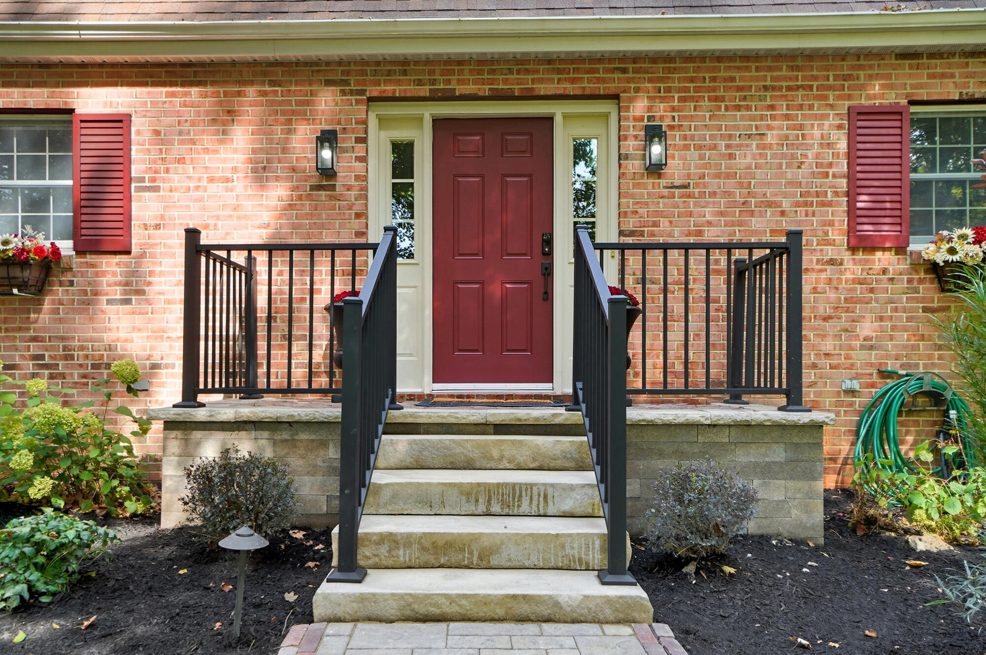 570 Aberfelda Drive, Springfield, Ohio 45504