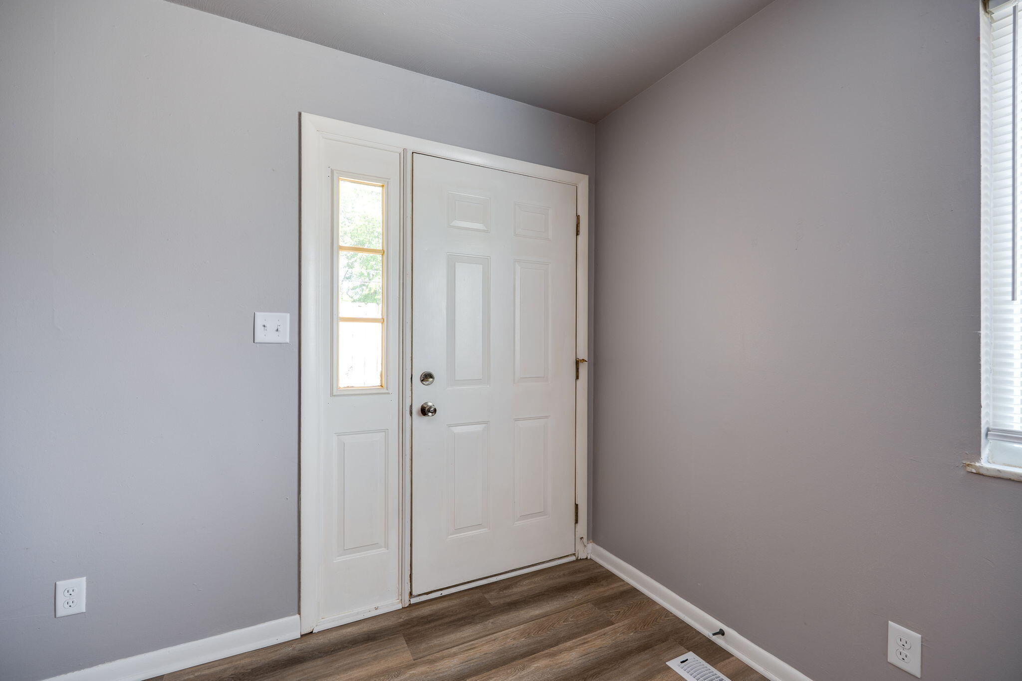 734-740 Lake Avenue, New Carlisle, Ohio 45344