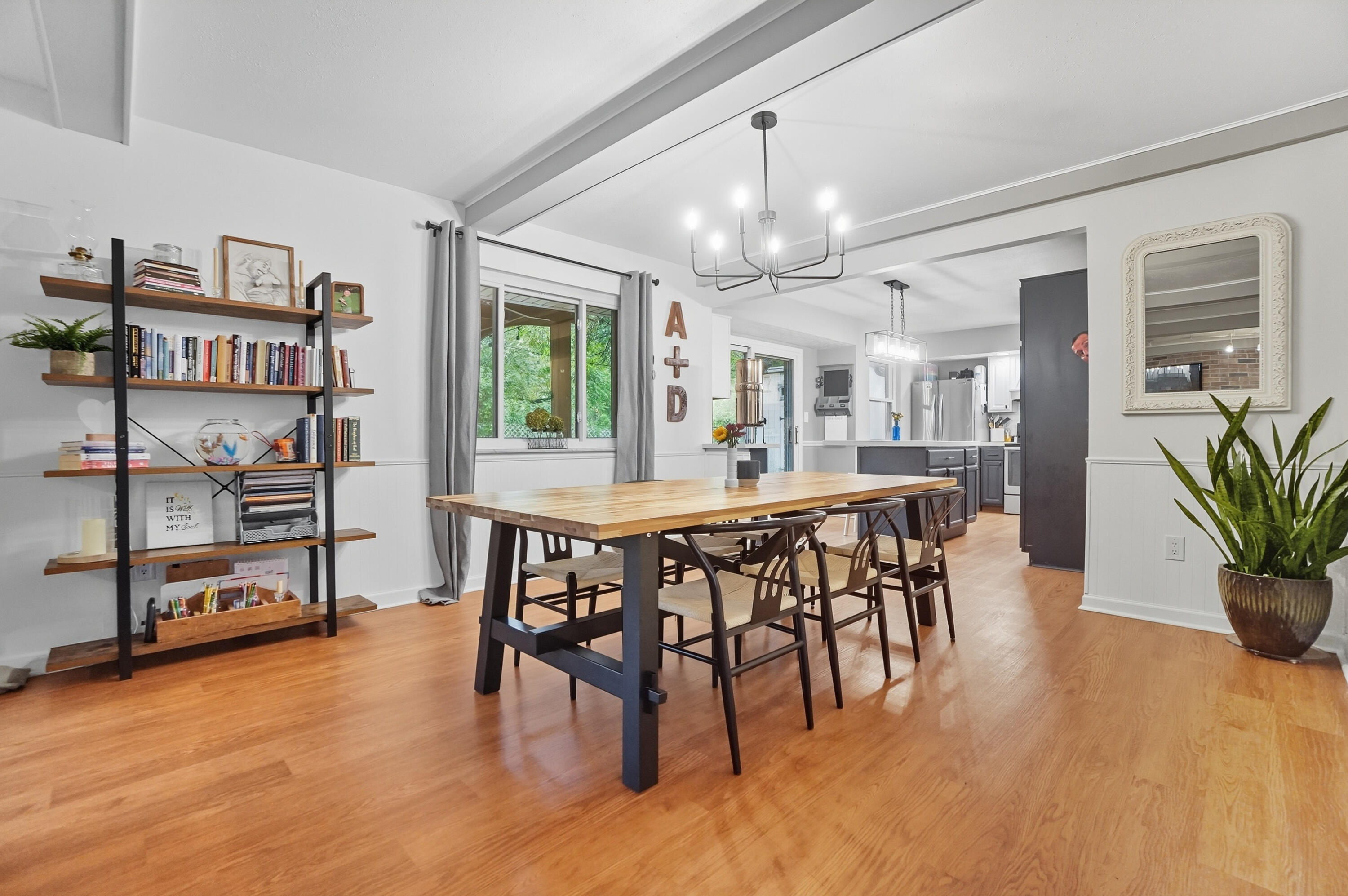 6501 Woodville Drive, Dayton, Ohio 45414