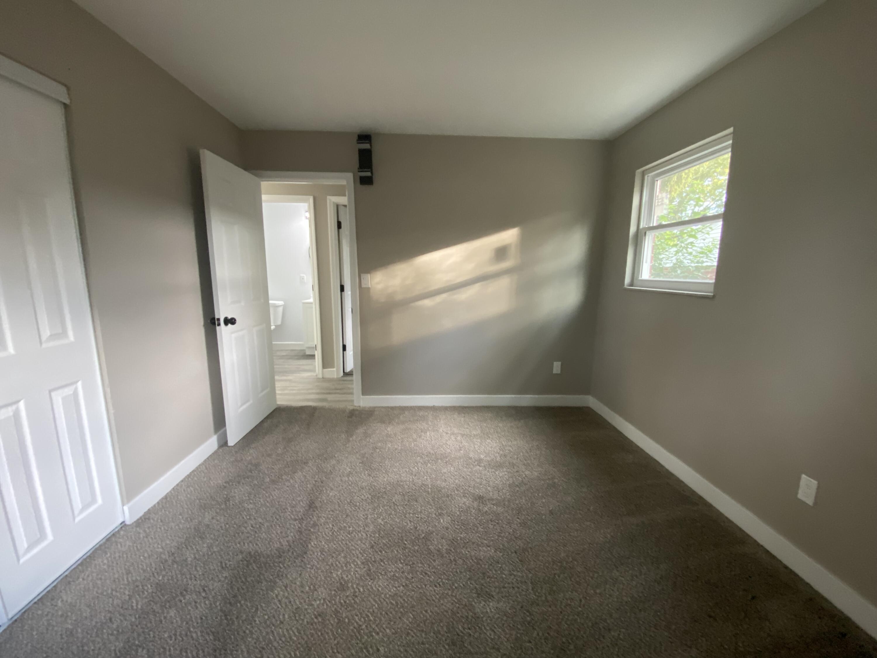 1329 Lee Road, Troy, Ohio 45373