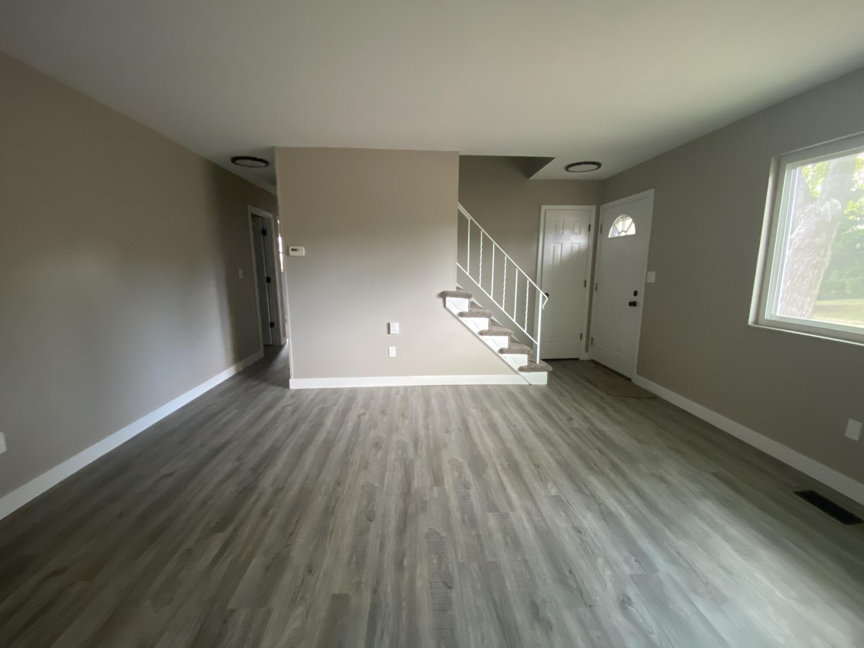 1329 Lee Road, Troy, Ohio 45373