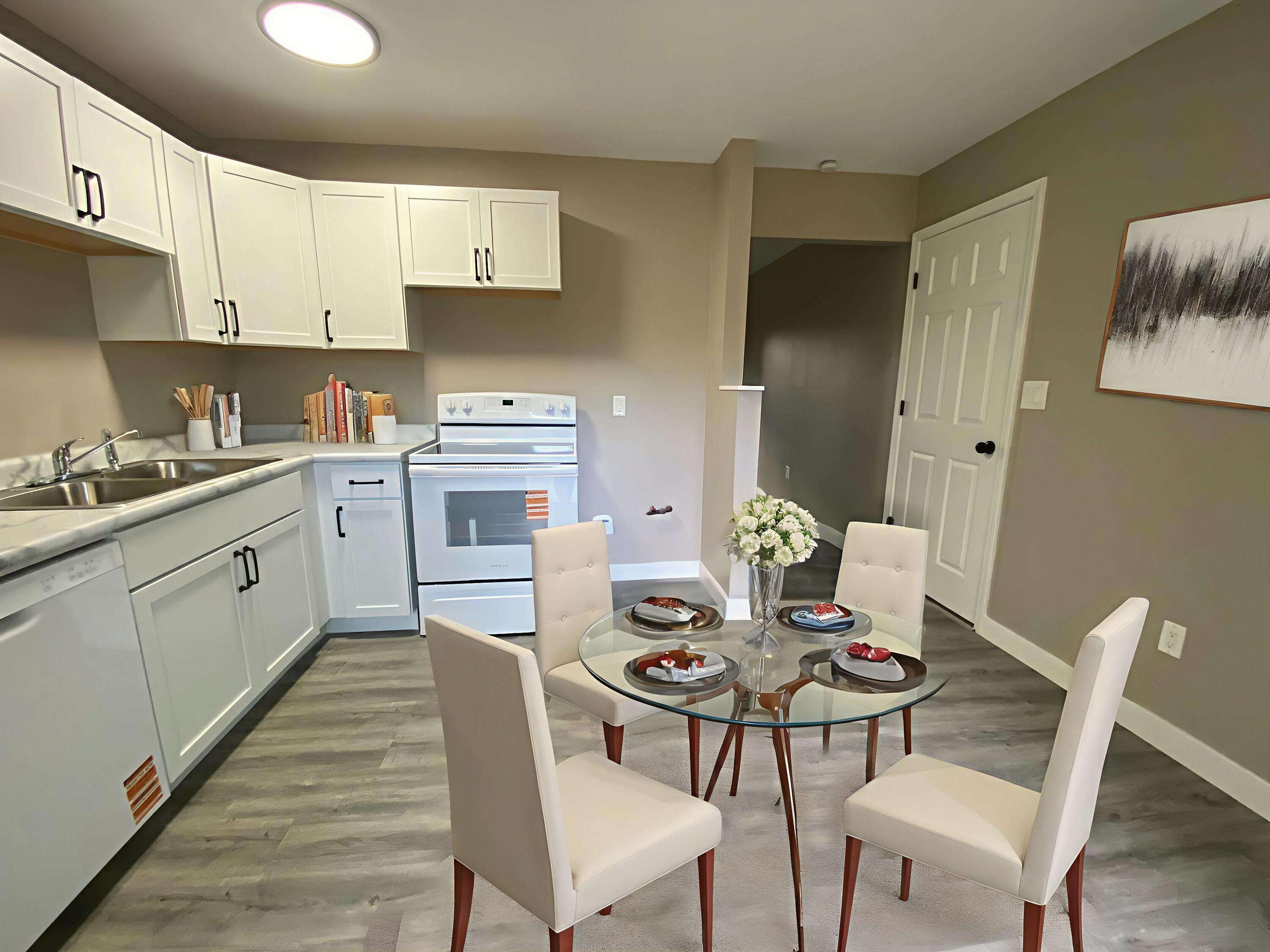 1329 Lee Road, Troy, Ohio 45373