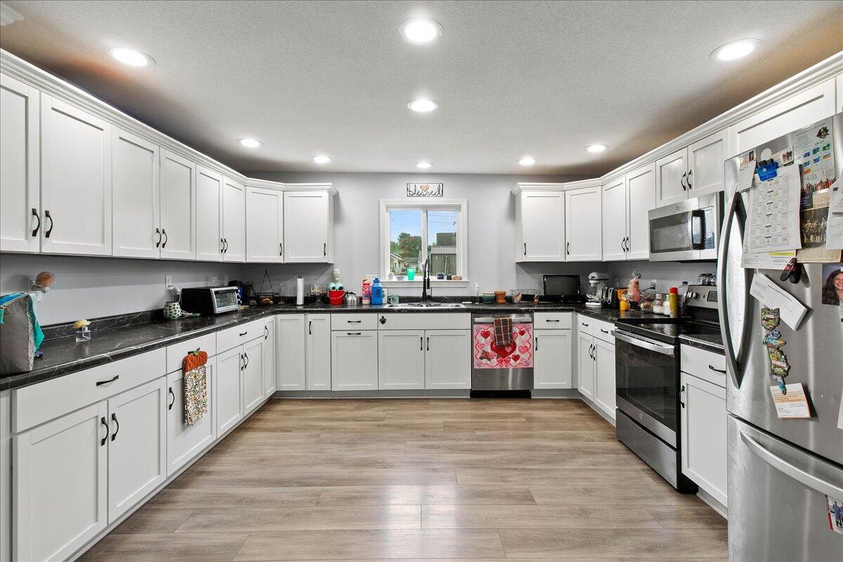 16074 Buckeye Avenue, Belle Center, Ohio 43310