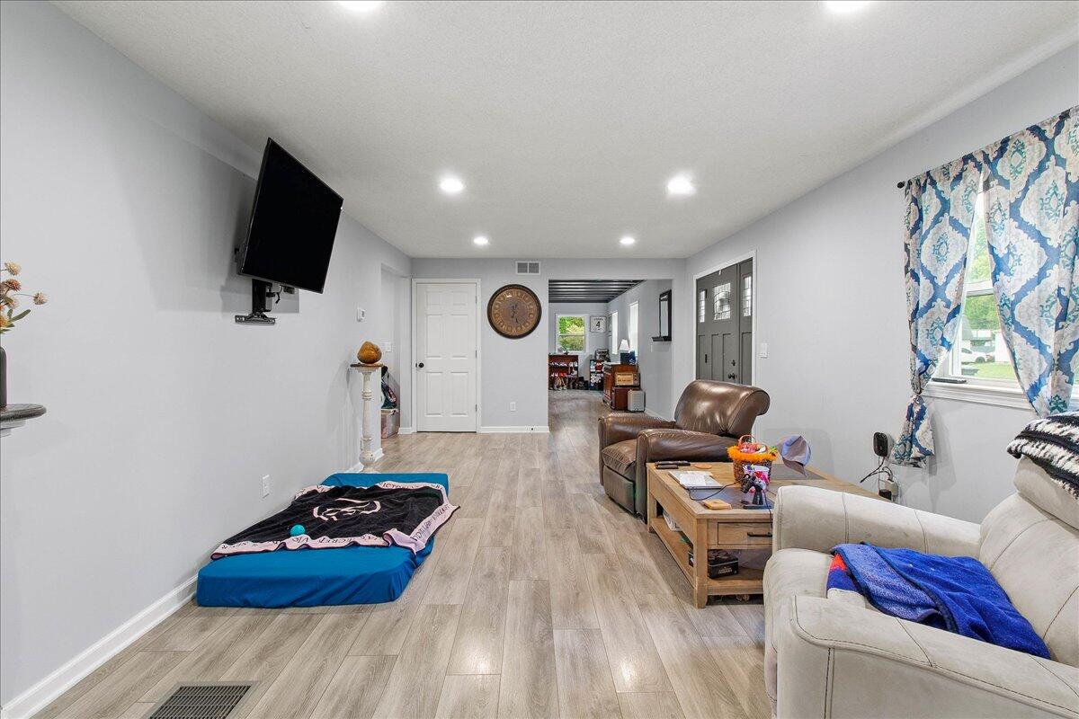 16074 Buckeye Avenue, Belle Center, Ohio 43310