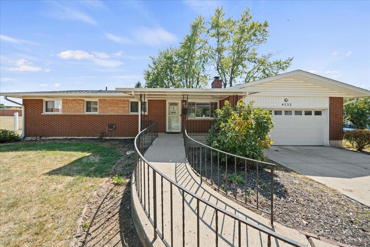 4533 Drayton Court, Kettering, Ohio 45440