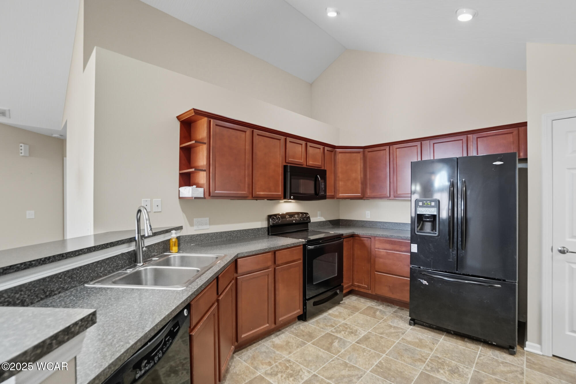 2852 Riverwalk Boulevard, Lima, Ohio